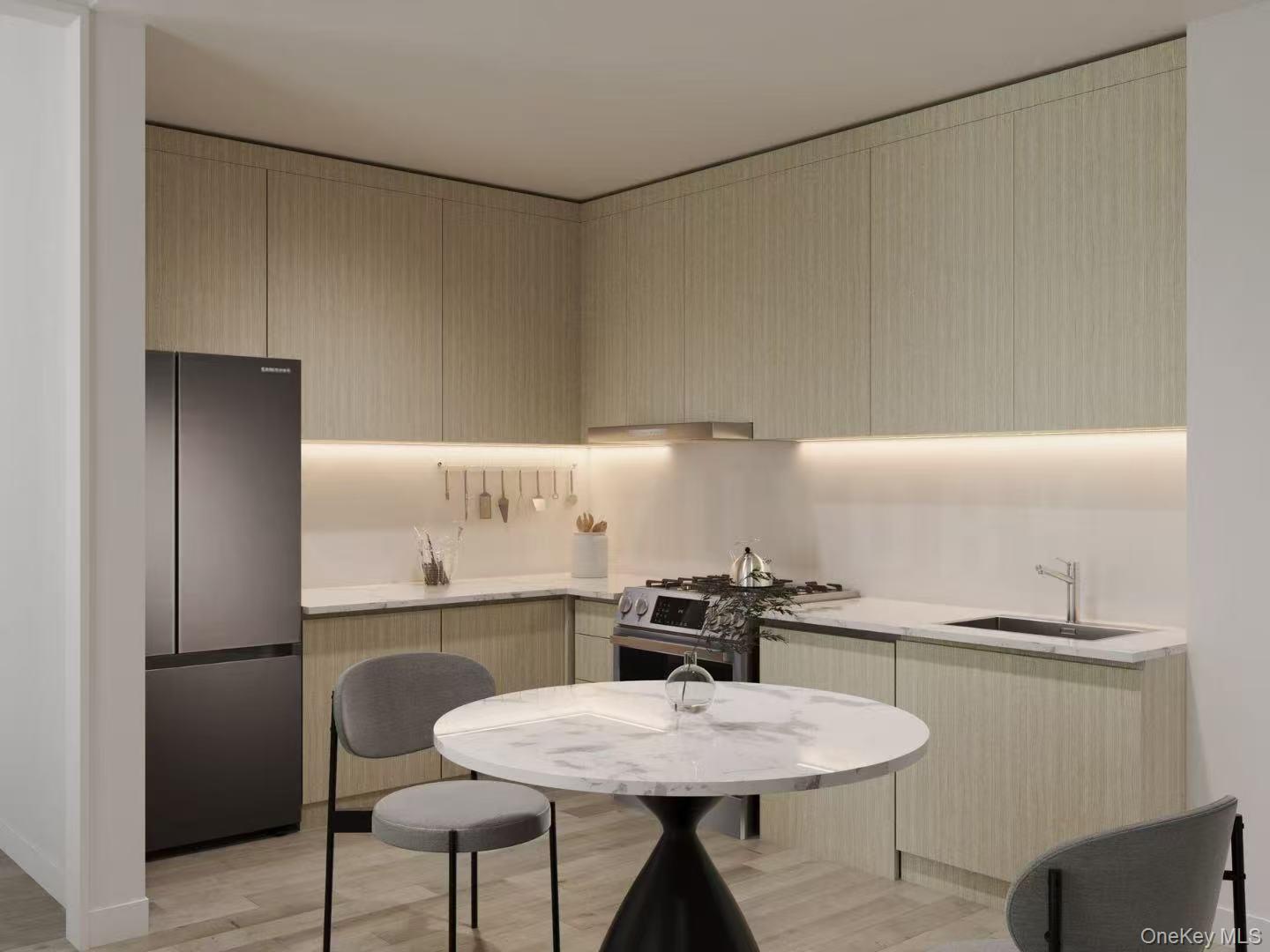 Condo 46th  Queens, NY 11101, MLS-957765-3