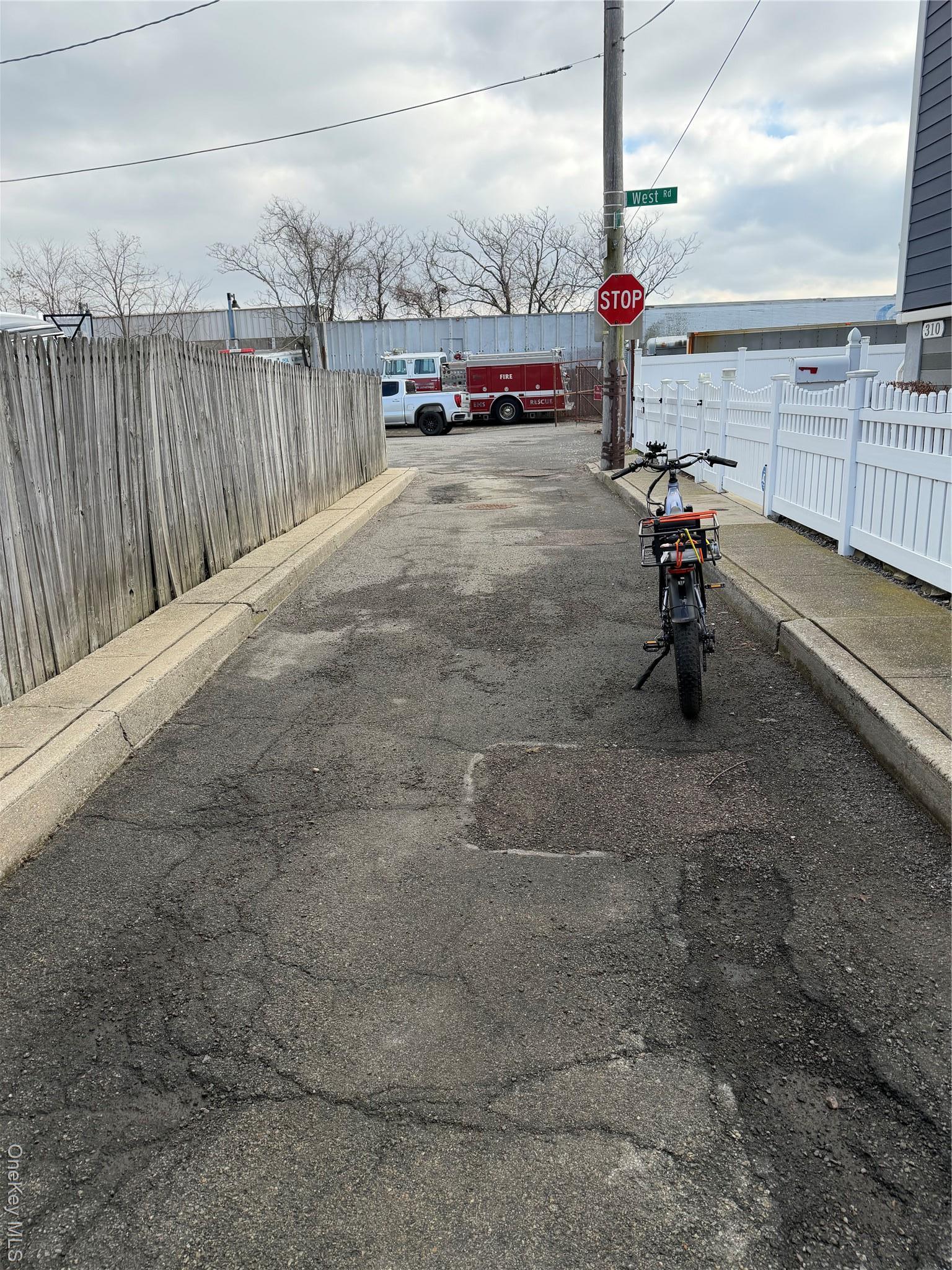 Land 8th  Queens, NY 11693, MLS-957771-6