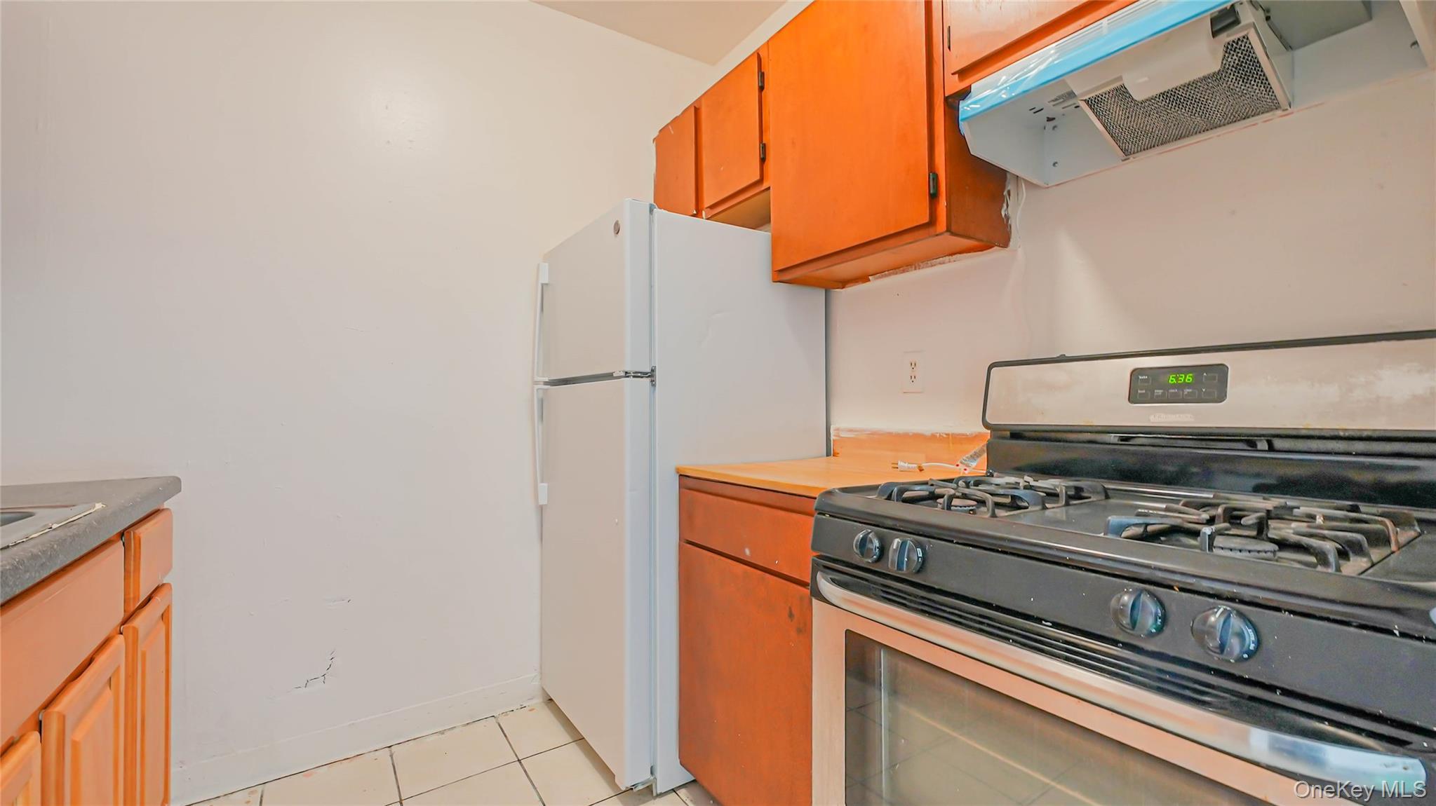 Single Family 152nd  Bronx, NY 10455, MLS-957818-5
