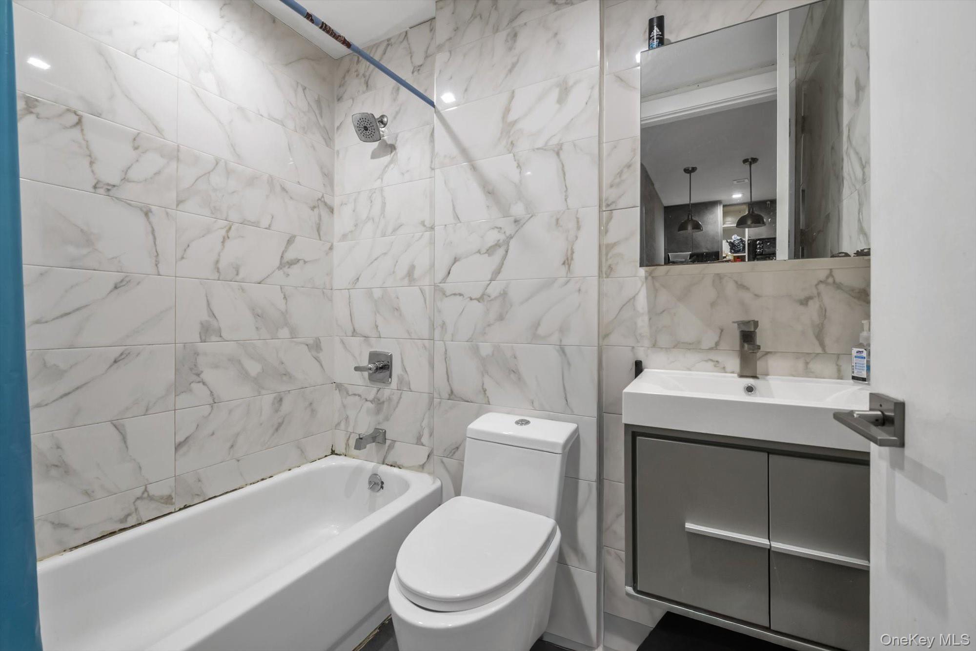 Single Family Decatur  Brooklyn, NY 11207, MLS-957819-8