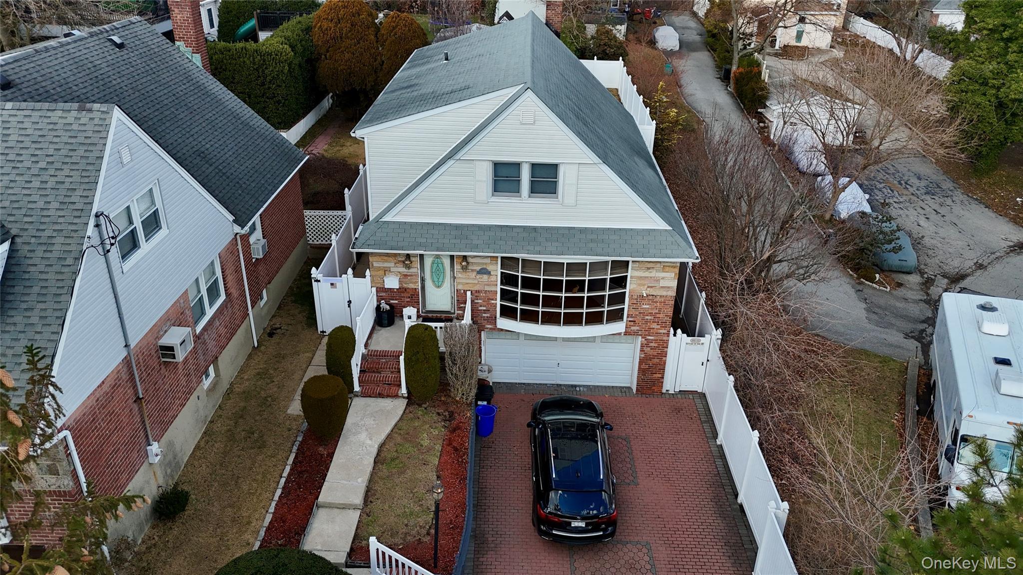 Single Family Pompeii  Queens, NY 11423, MLS-957831-35