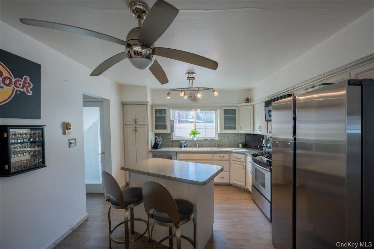 Single Family Pompeii  Queens, NY 11423, MLS-957831-5