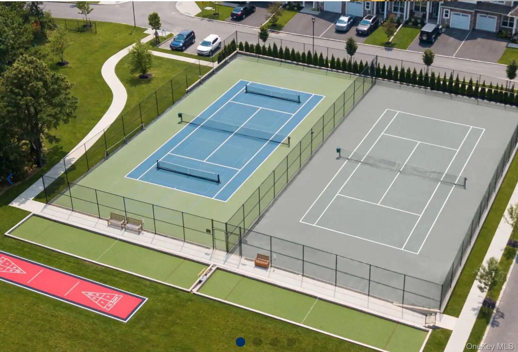 Condo Silver Timber  Suffolk County, NY 11980, MLS-957878-26