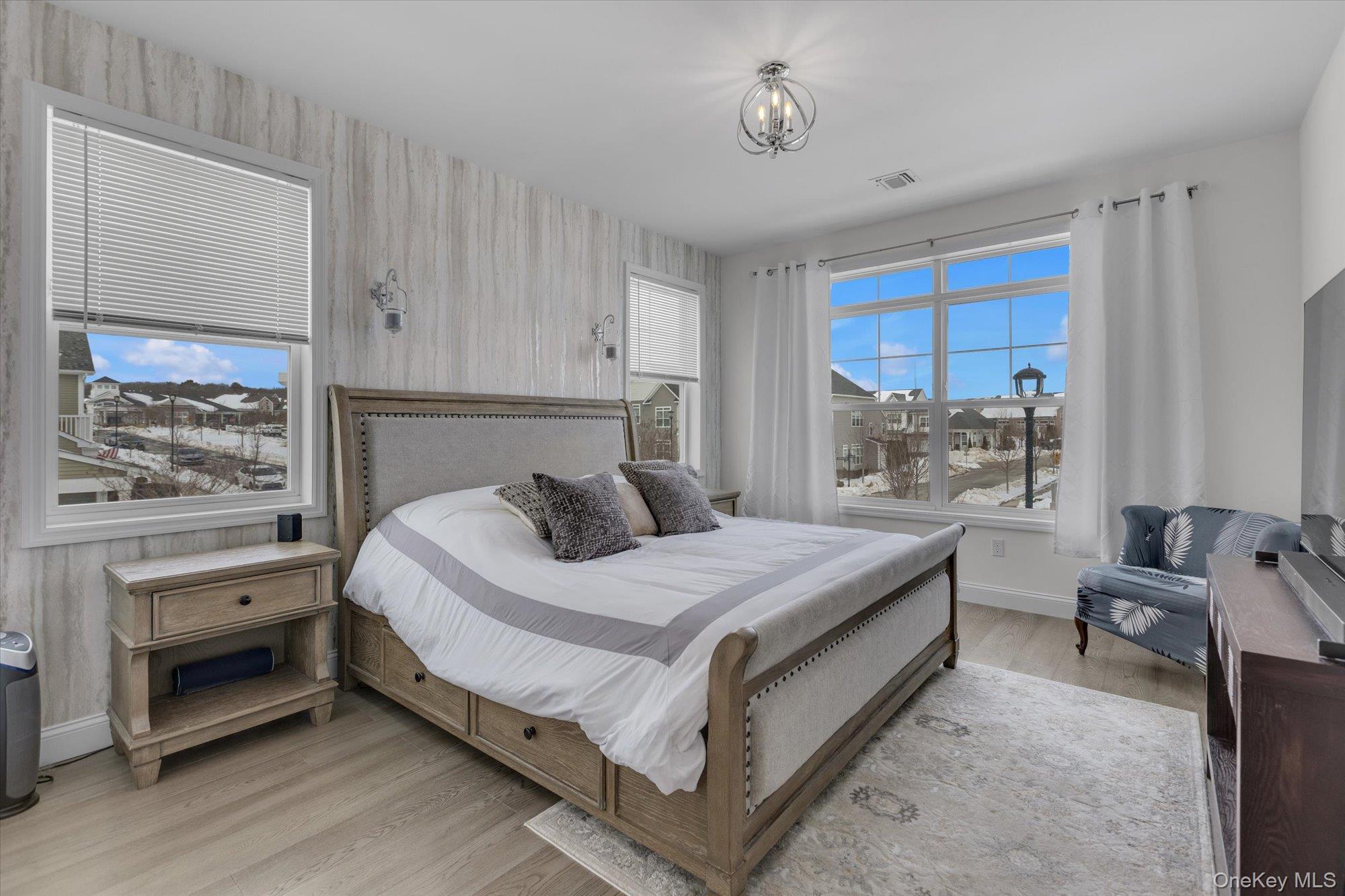 Condo Silver Timber  Suffolk County, NY 11980, MLS-957878-5