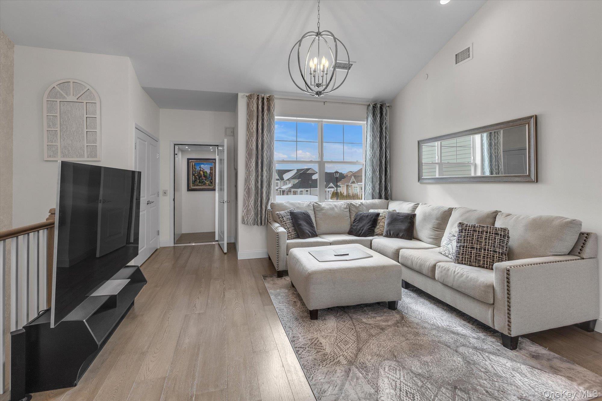 Condo Silver Timber  Suffolk County, NY 11980, MLS-957878-9