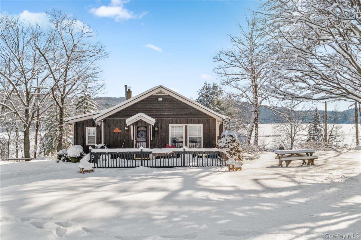 Single Family Beachway  Dutchess County, NY 12531, MLS-957927-21