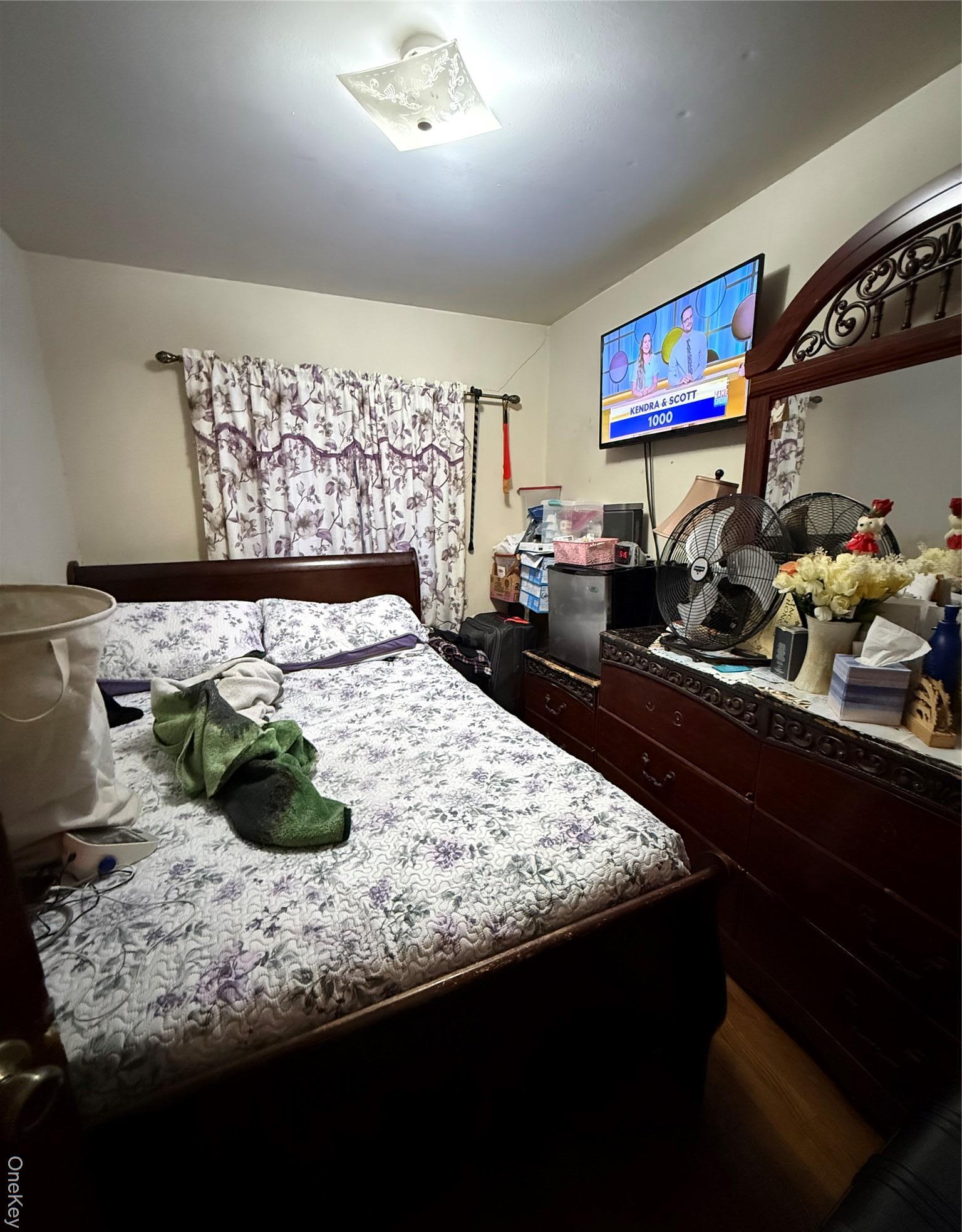 Single Family De Reimer  Bronx, NY 10466, MLS-957939-12