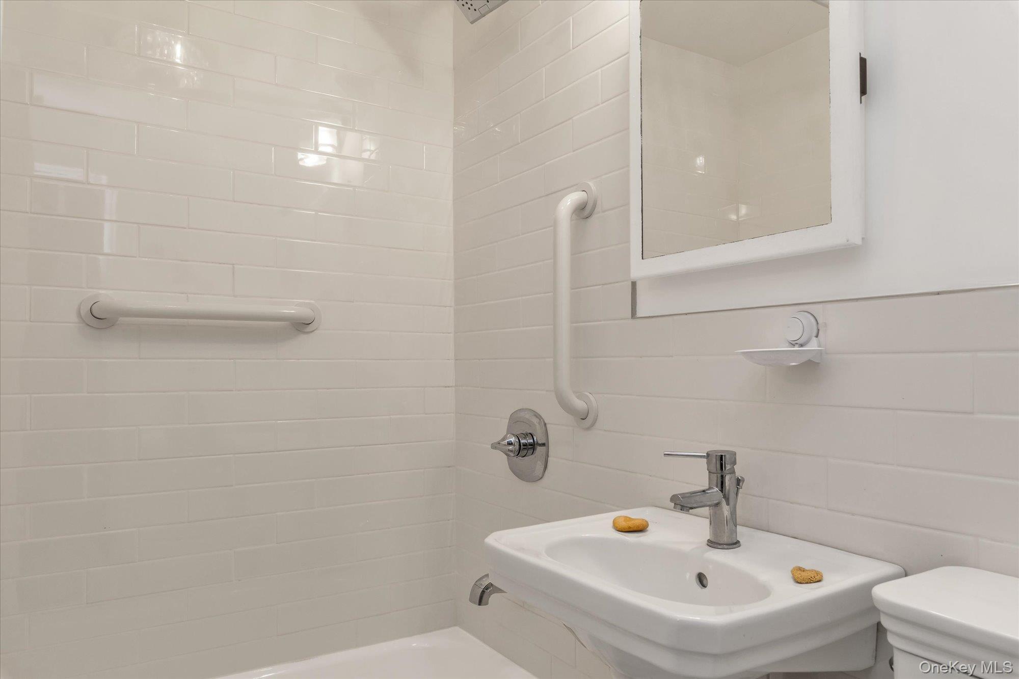 Single Family Decatur  Brooklyn, NY 11233, MLS-957955-11