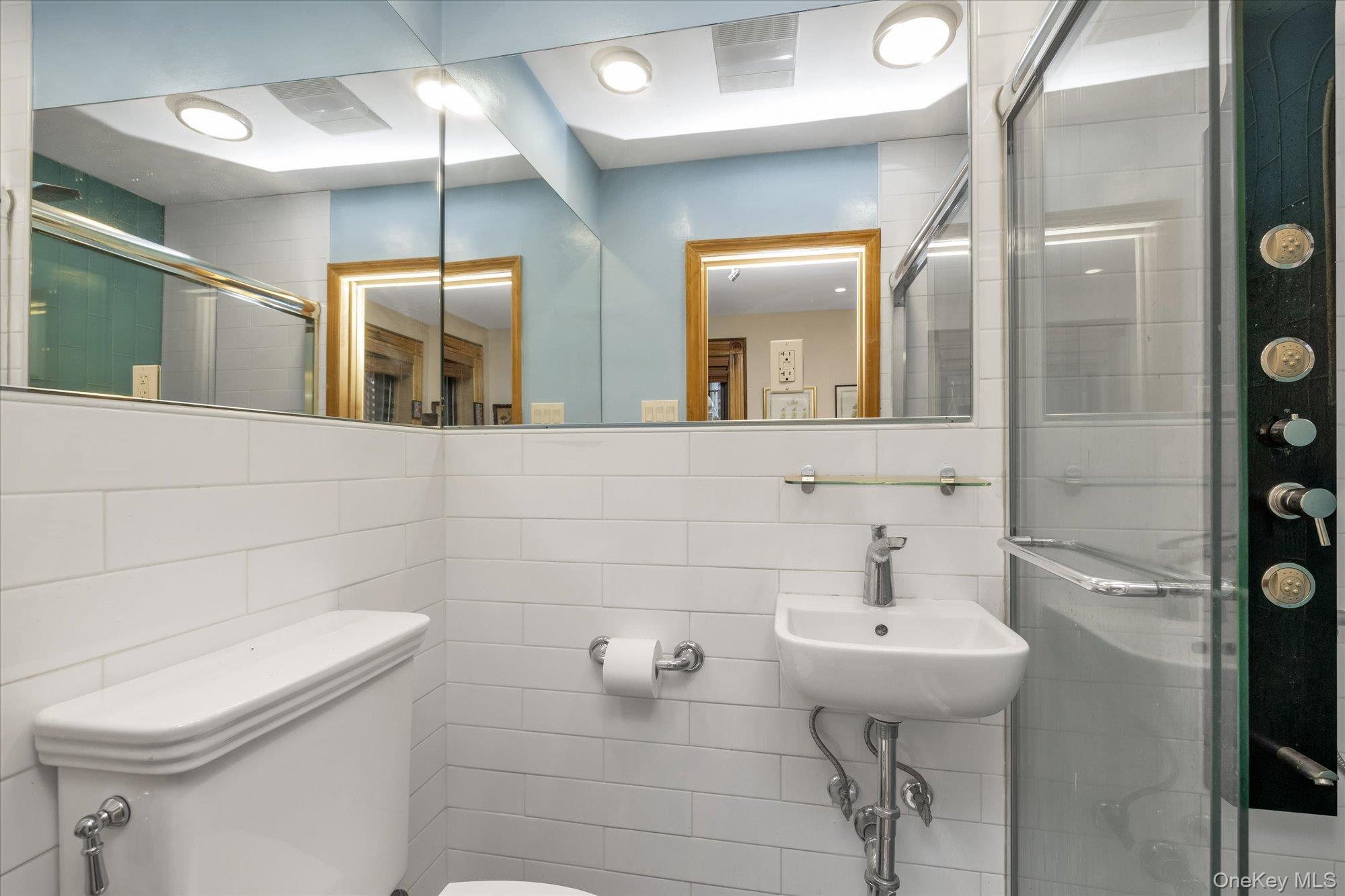 Single Family Decatur  Brooklyn, NY 11233, MLS-957955-19