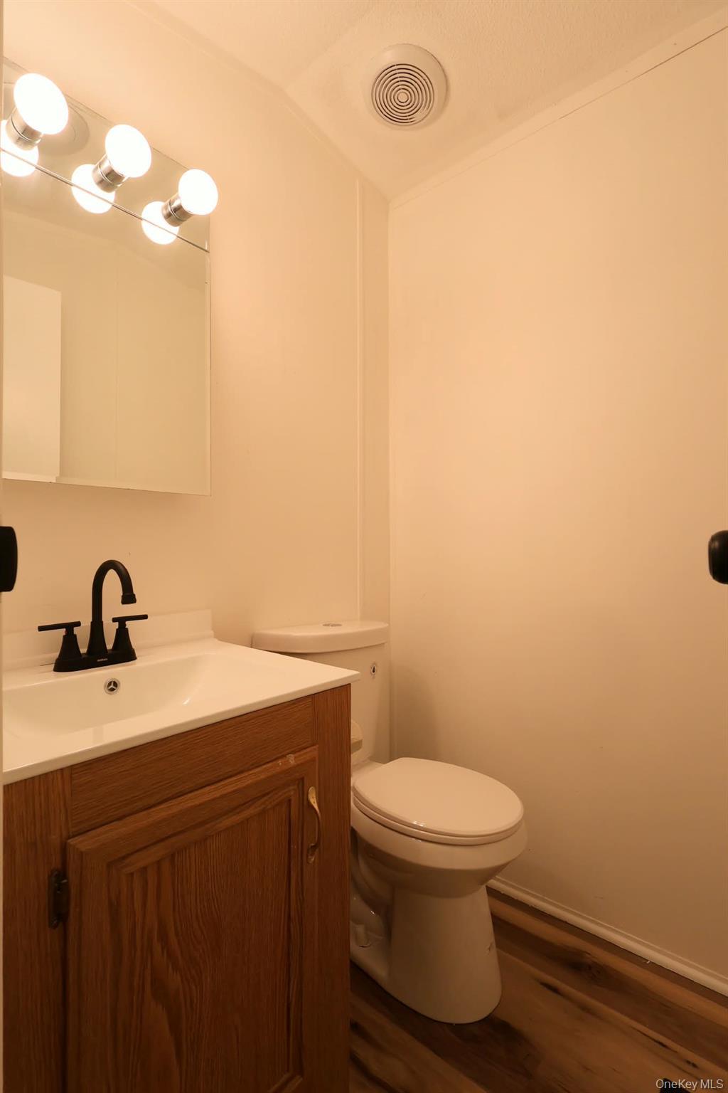 Single Family Oak St  Sullivan County, NY 12790, MLS-957957-5