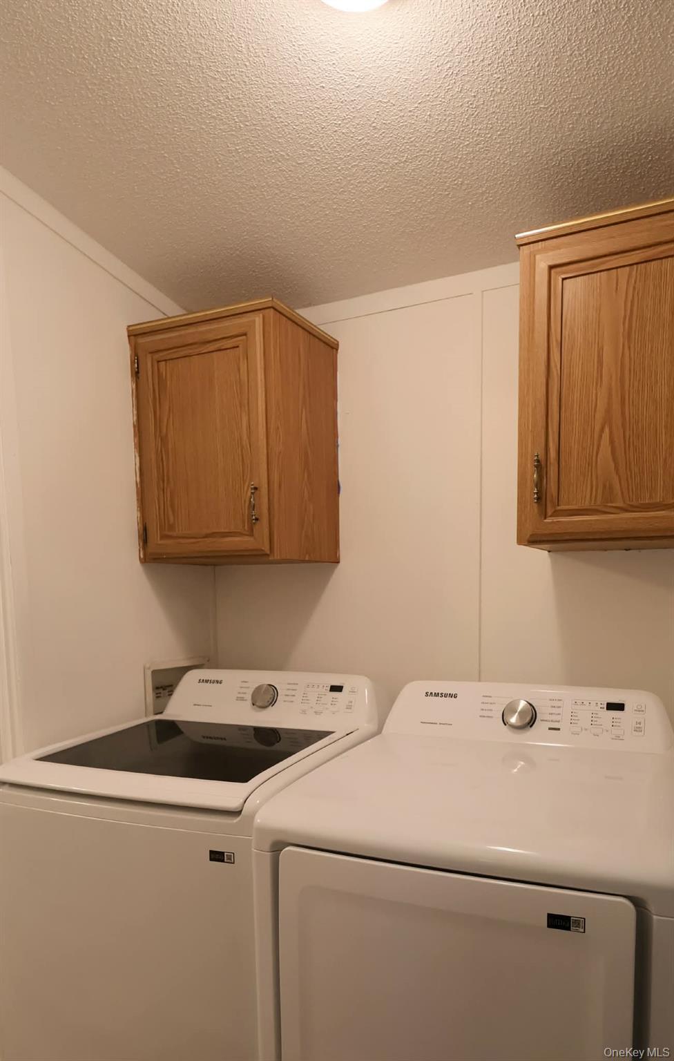 Single Family Oak St  Sullivan County, NY 12790, MLS-957957-6