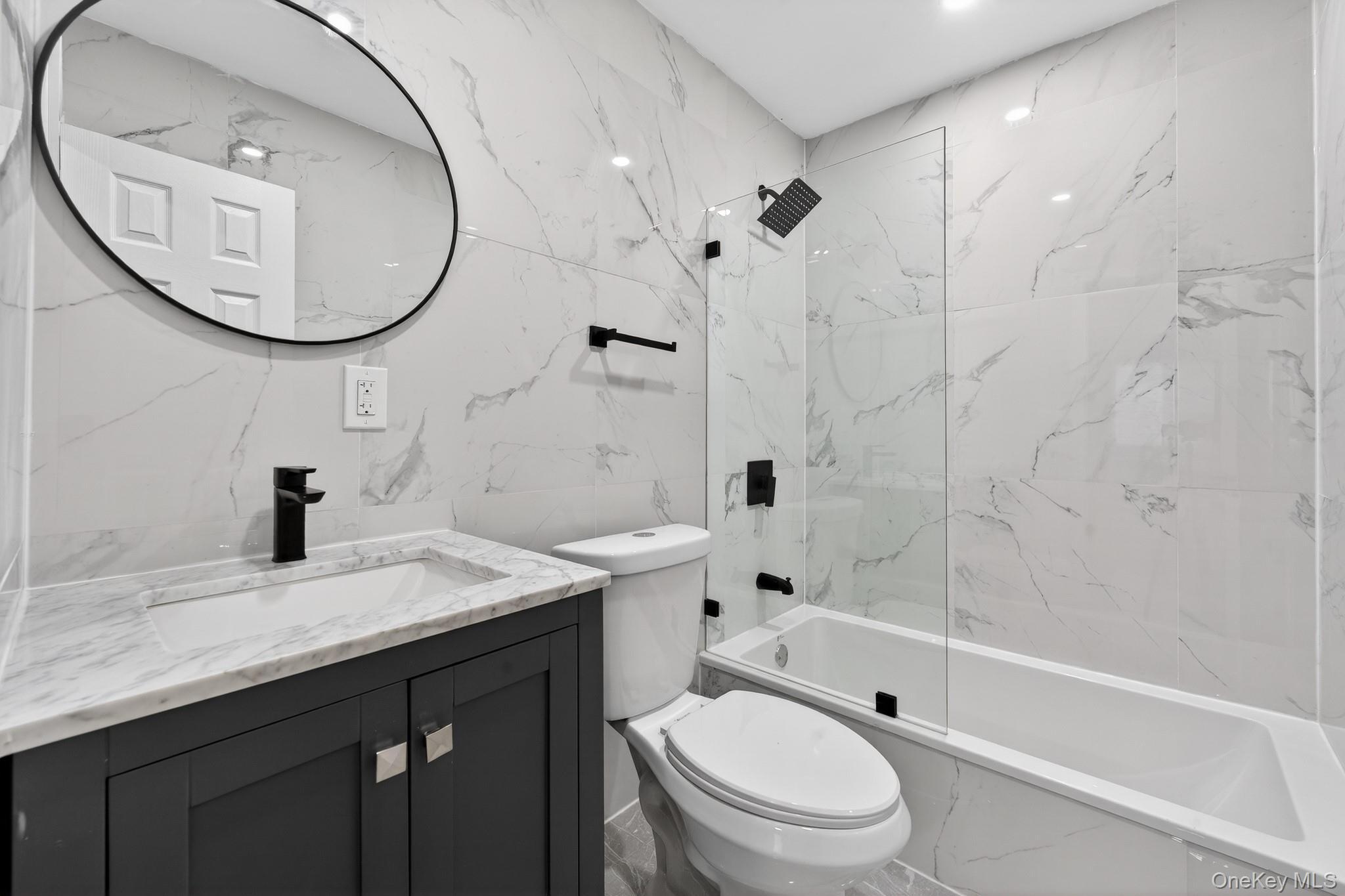 Single Family 224th  Bronx, NY 10466, MLS-957961-10