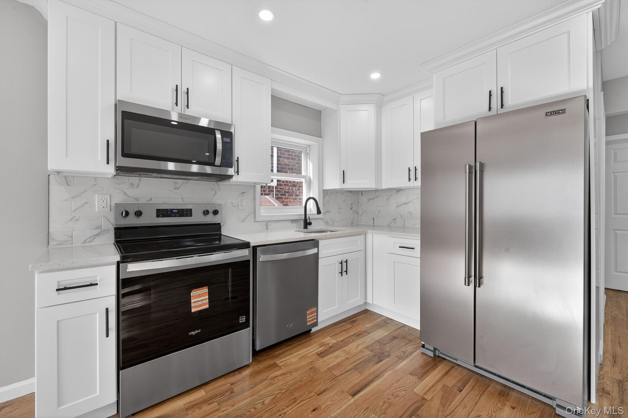 Single Family 224th  Bronx, NY 10466, MLS-957961-3