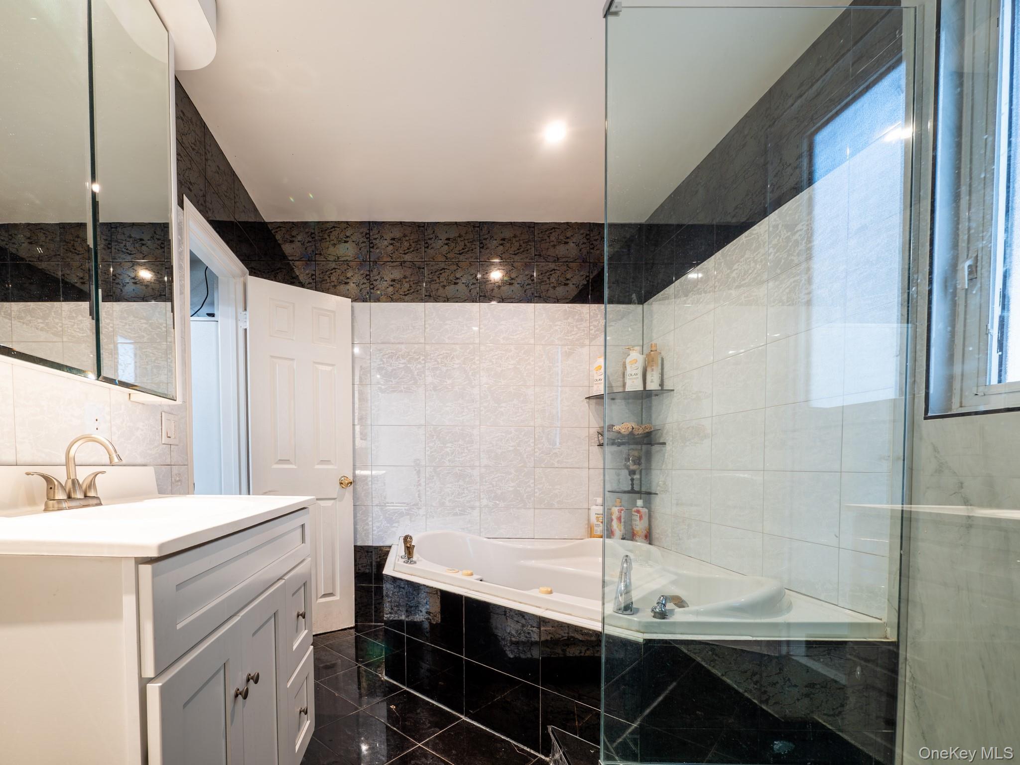 Single Family Ditmas  Brooklyn, NY 11218, MLS-957986-14