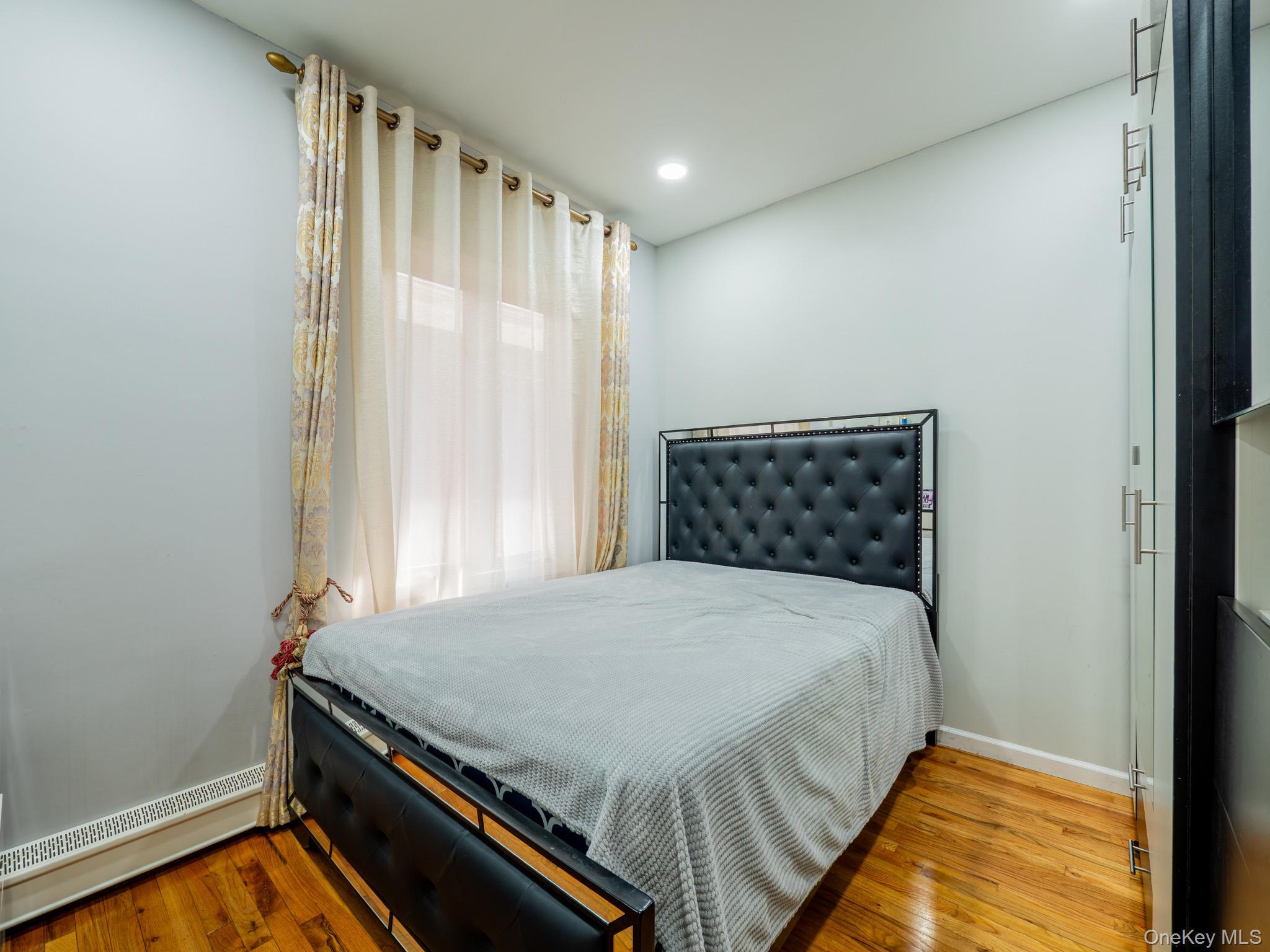Single Family Ditmas  Brooklyn, NY 11218, MLS-957986-28