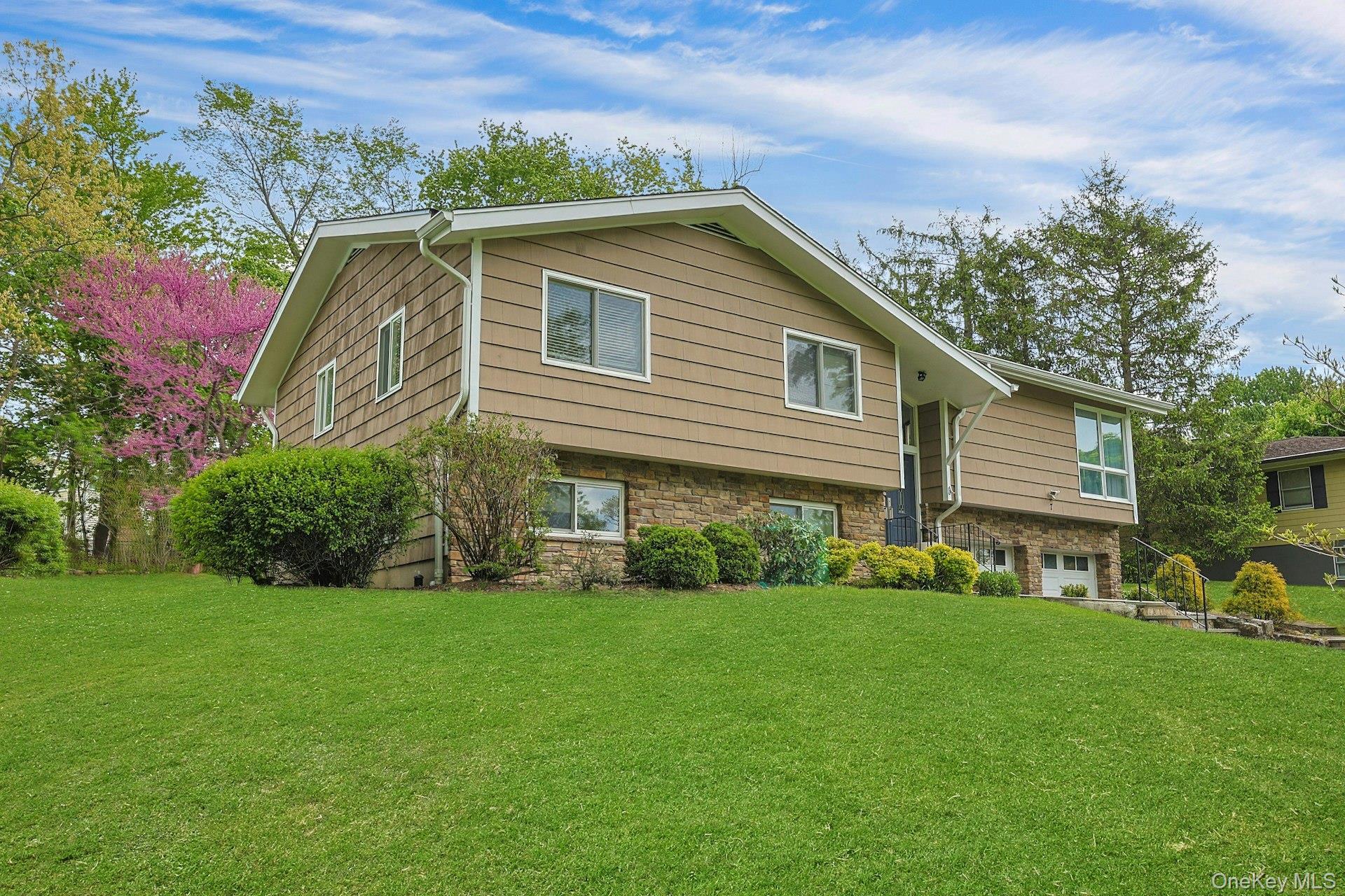 Single Family Lorenz Drive Westchester County, NY 10595, MLS-958018-3