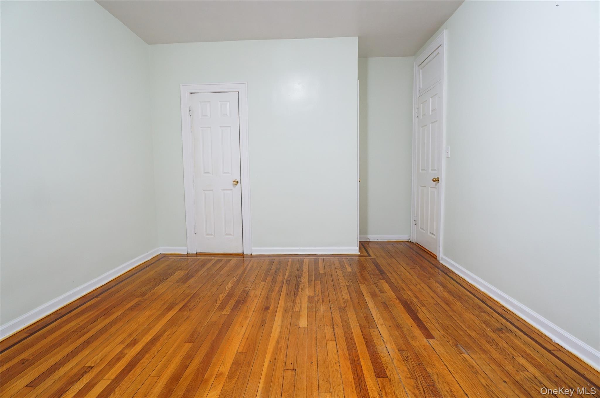 Coop Saunders  Queens, NY 11374, MLS-958047-12