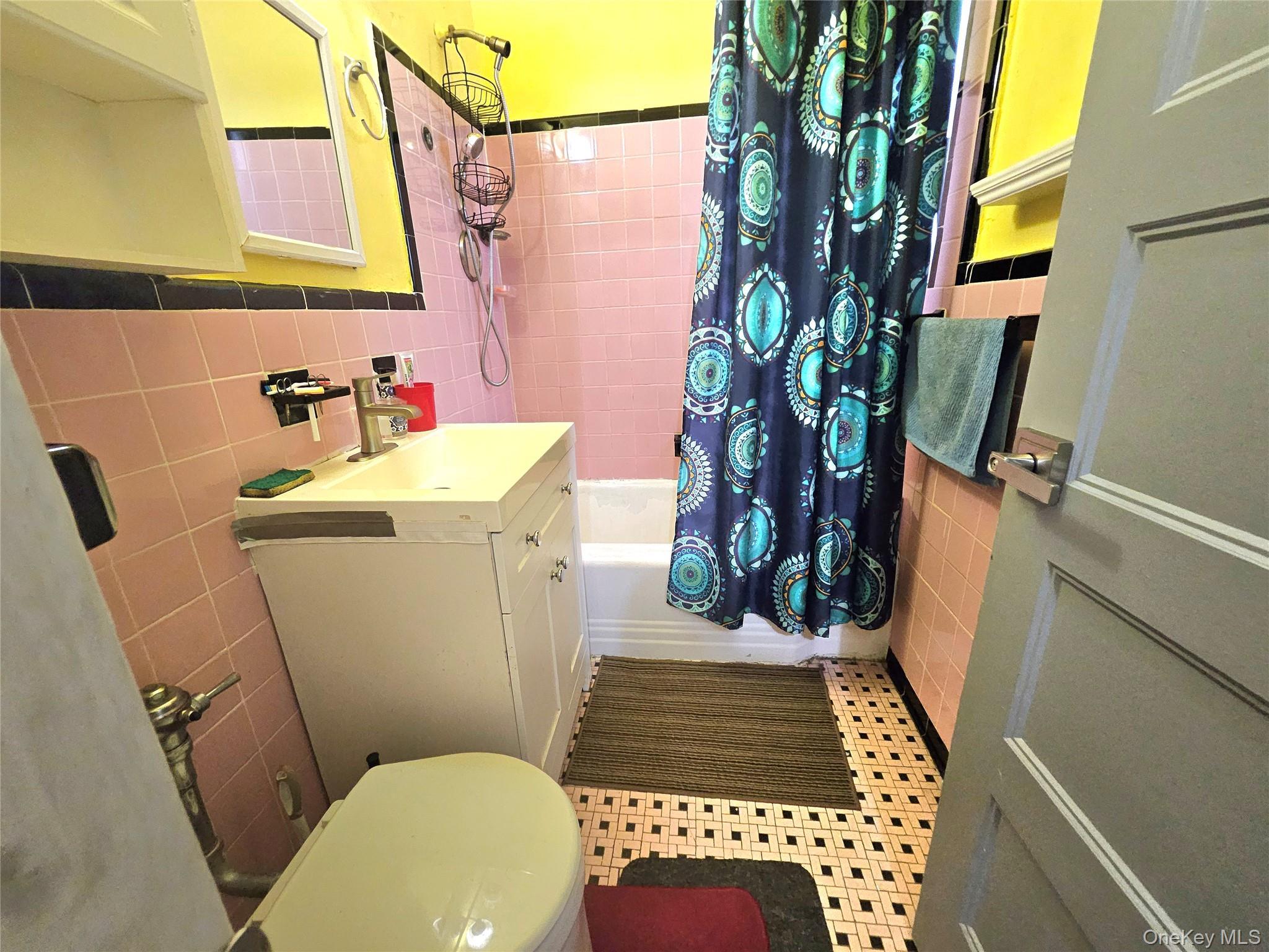 Coop 34  Queens, NY 11368, MLS-958079-10