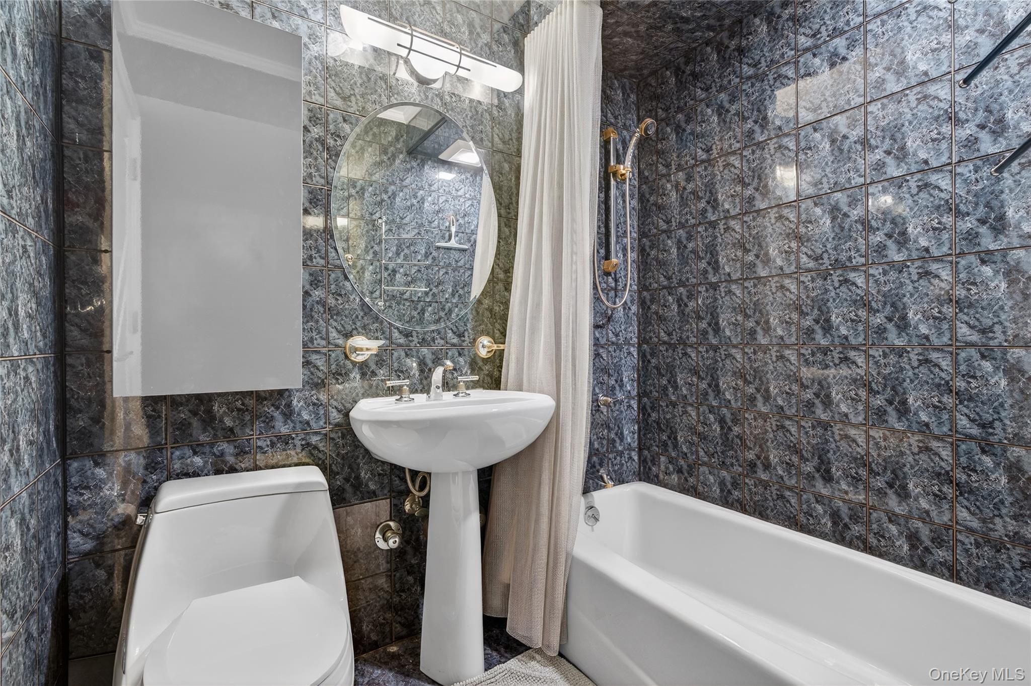 Single Family Pembroke  Brooklyn, NY 11235, MLS-958081-34