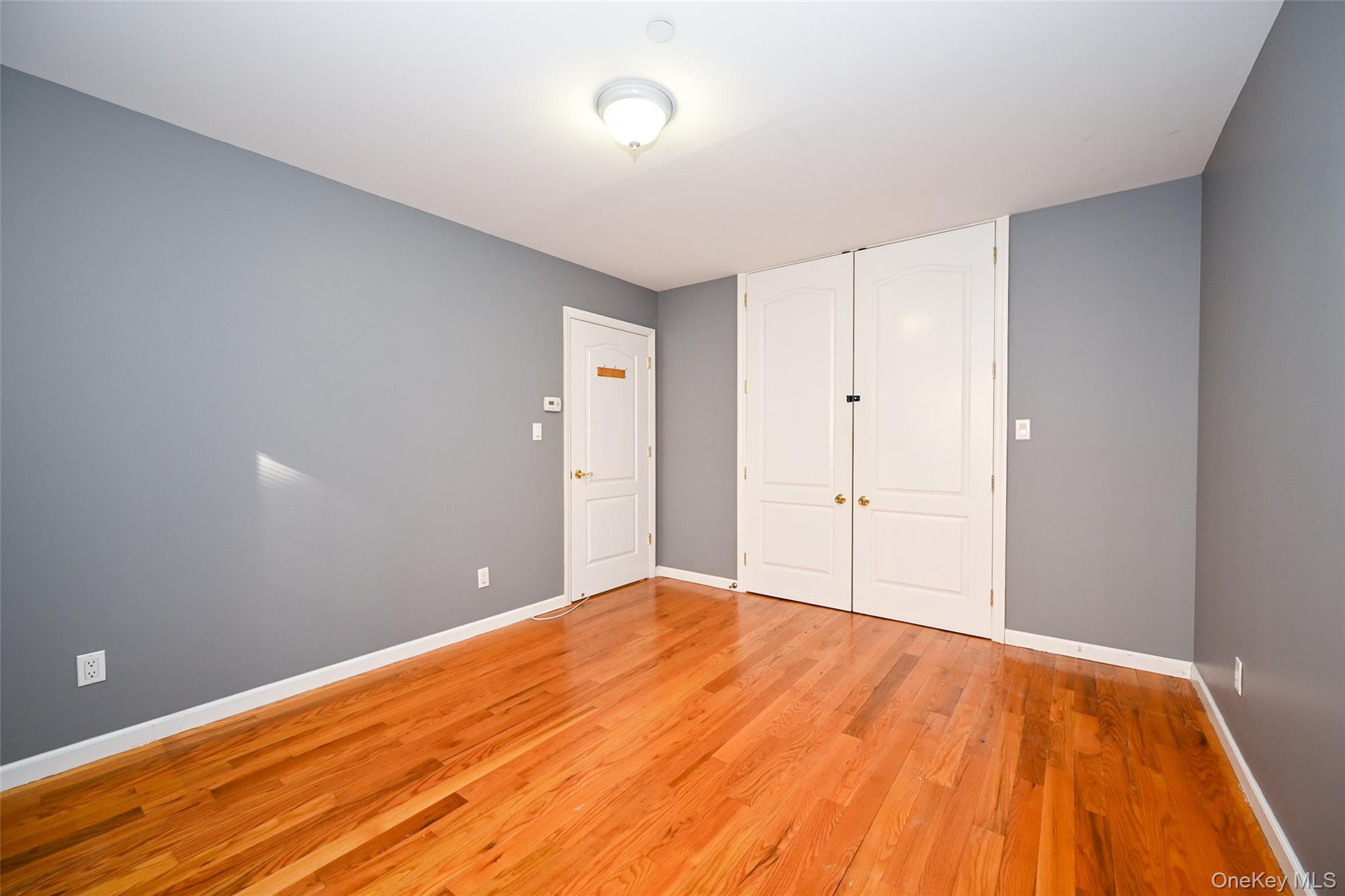 Condo 63rd  Queens, NY 11375, MLS-958082-16