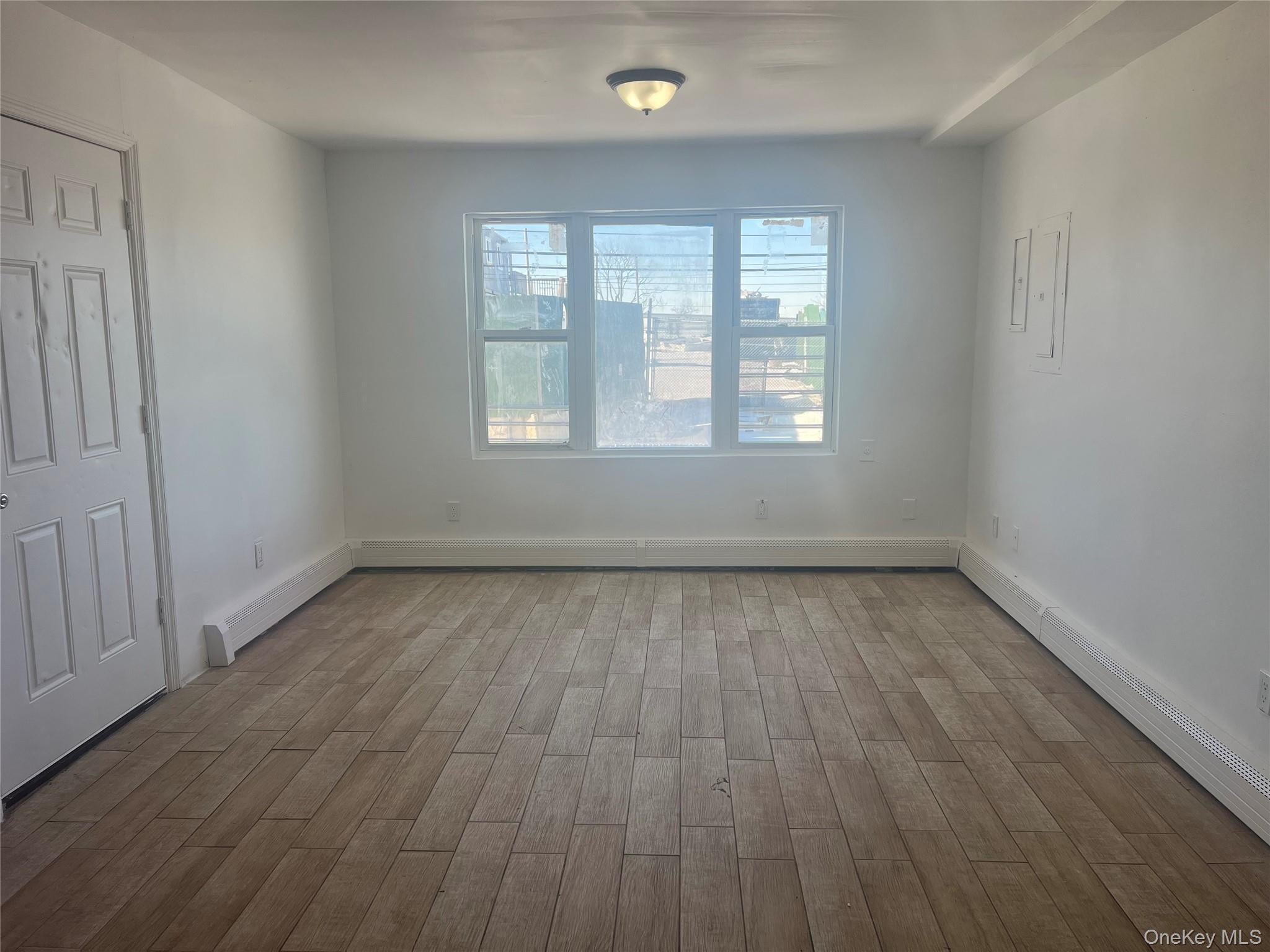 Single Family Beach 84th  Queens, NY 11693, MLS-958083-6