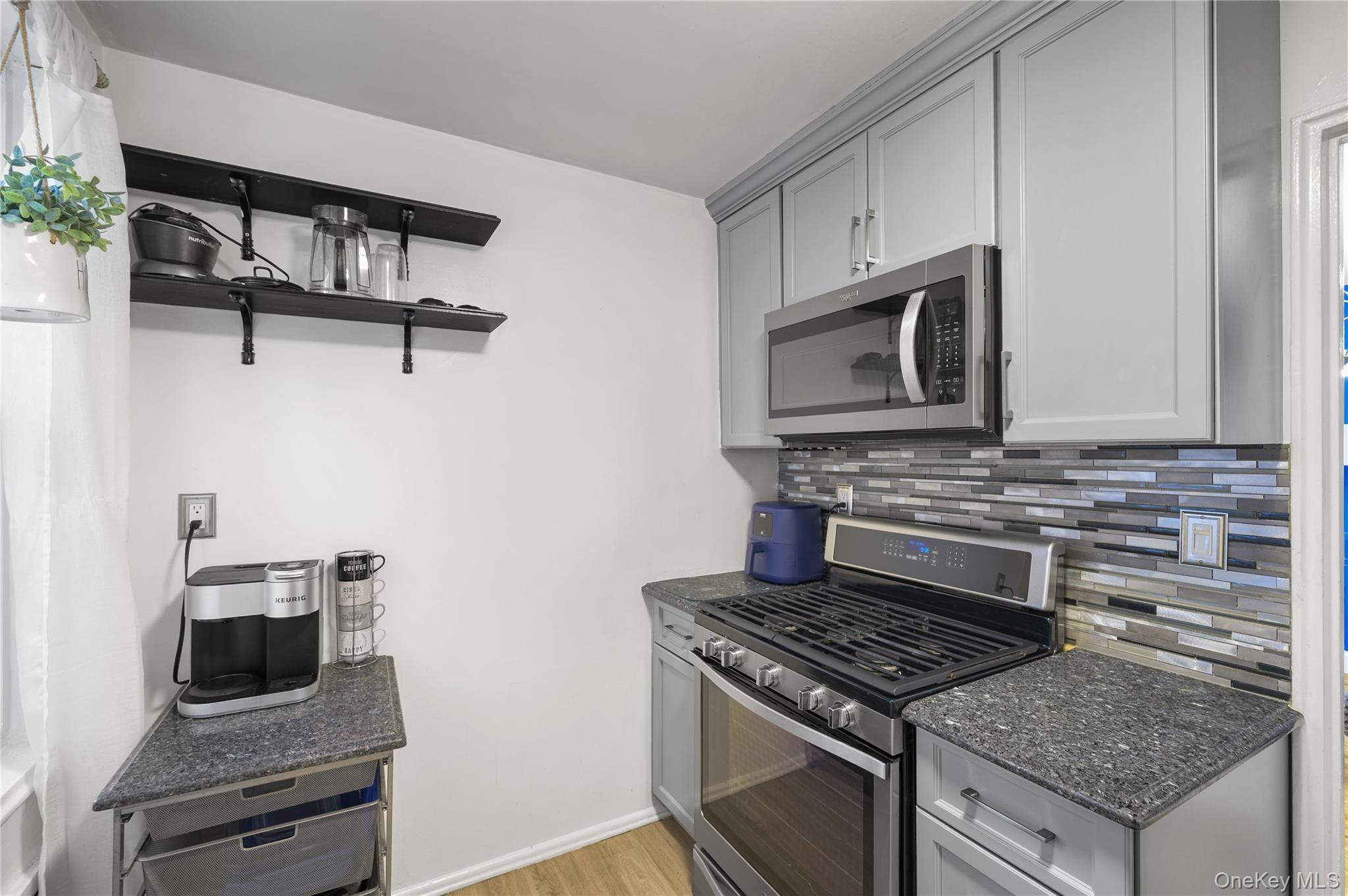 Coop Dehaven  Westchester County, NY 10703, MLS-958106-15