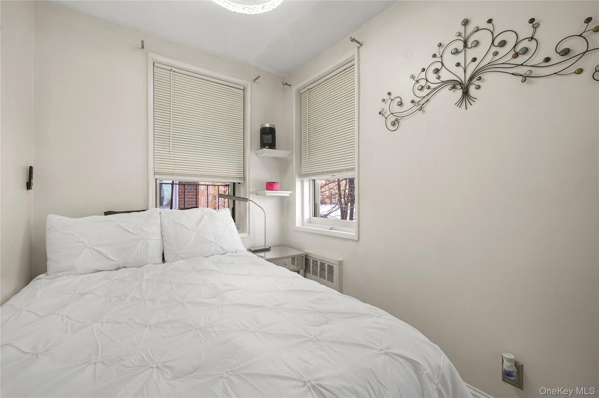 Coop Dehaven  Westchester County, NY 10703, MLS-958106-17