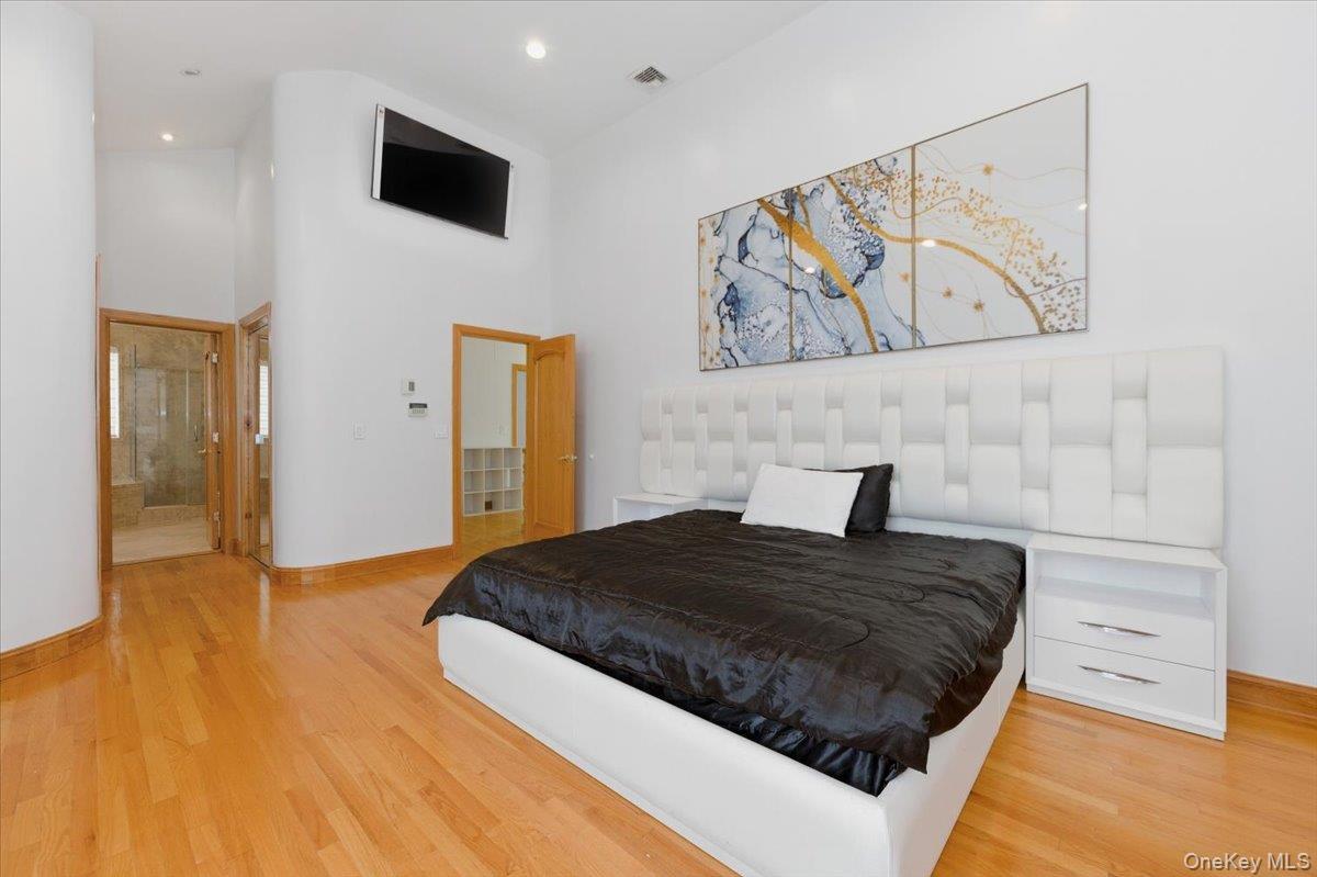 Single Family 82nd  Queens, NY 11414, MLS-958117-17