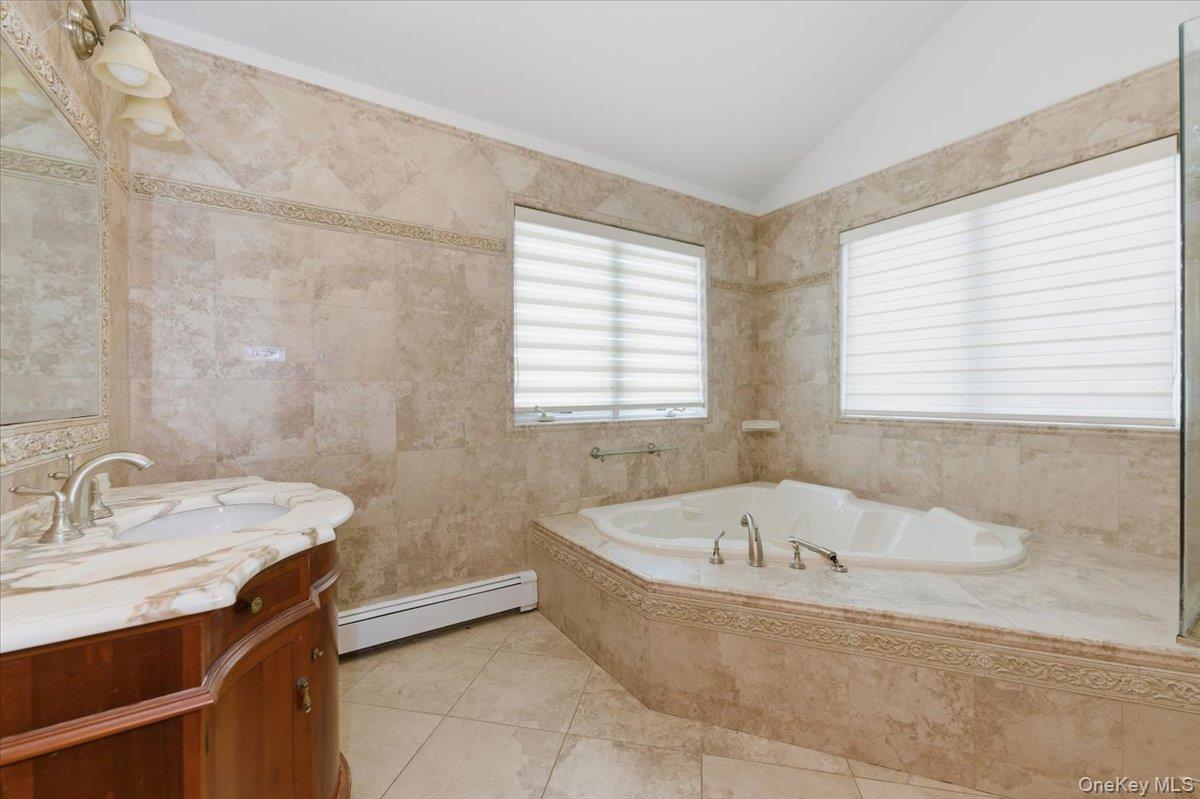 Single Family 82nd  Queens, NY 11414, MLS-958117-18