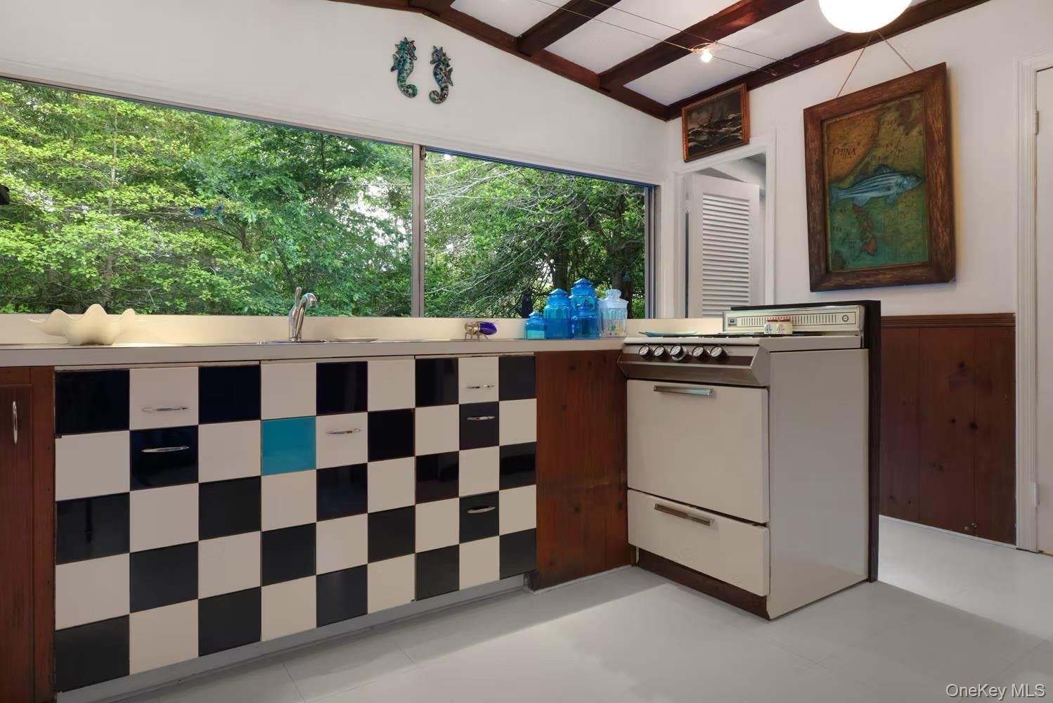Single Family Bay Walk Suffolk County, NY 11782, MLS-958142-6