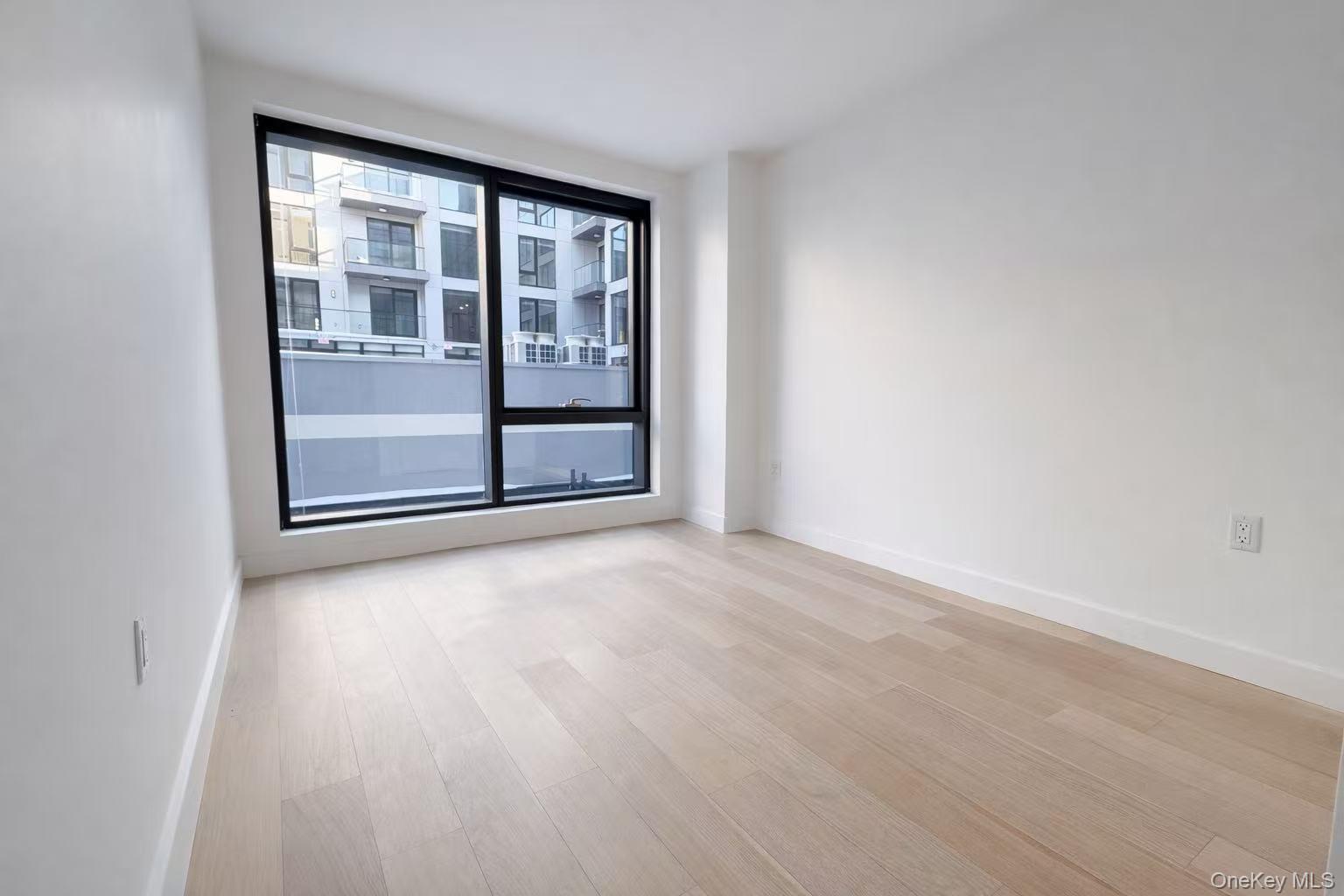 Condo Northern  Queens, NY 11354, MLS-958154-5