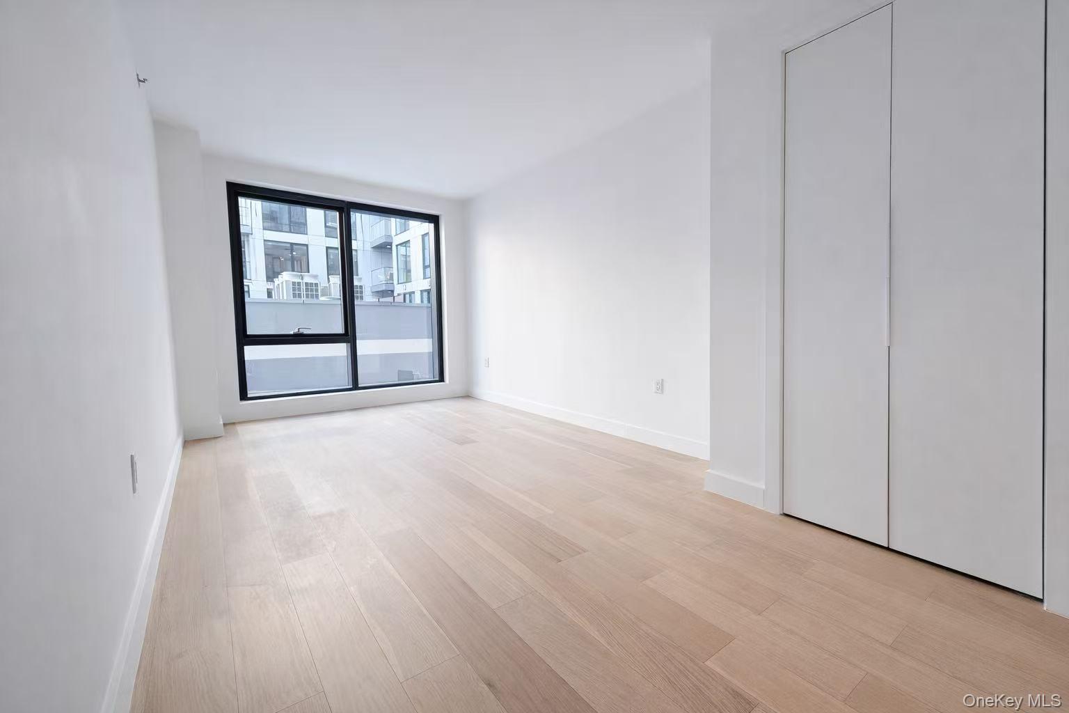 Condo Northern  Queens, NY 11354, MLS-958154-8