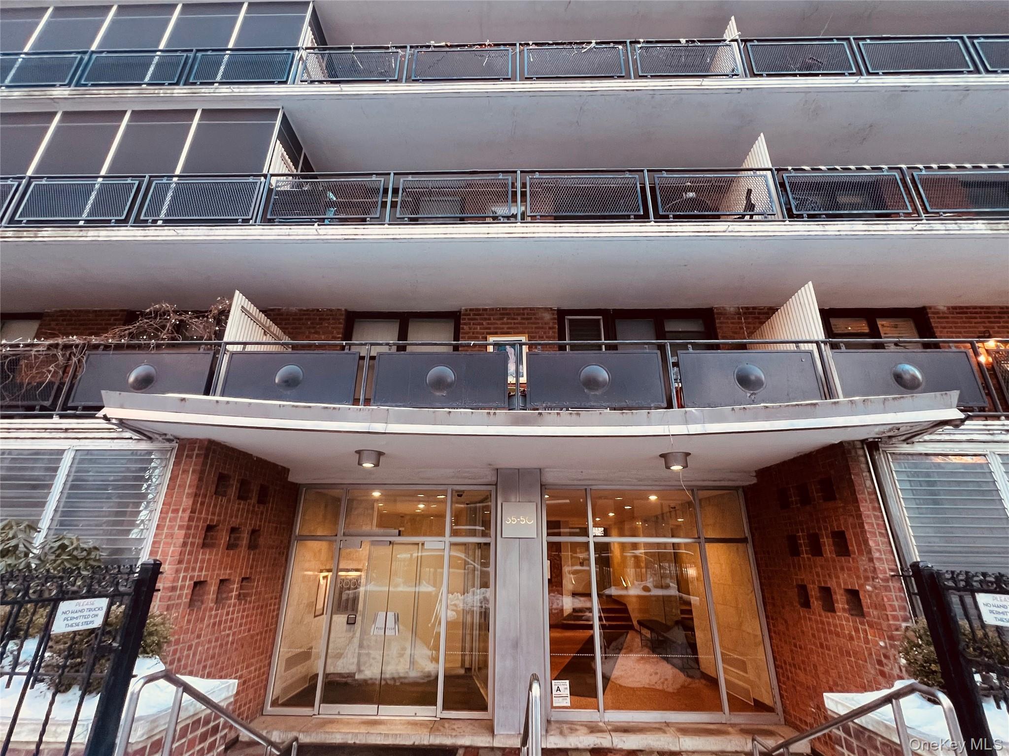 Coop 85th  Queens, NY 11372, MLS-958164-9