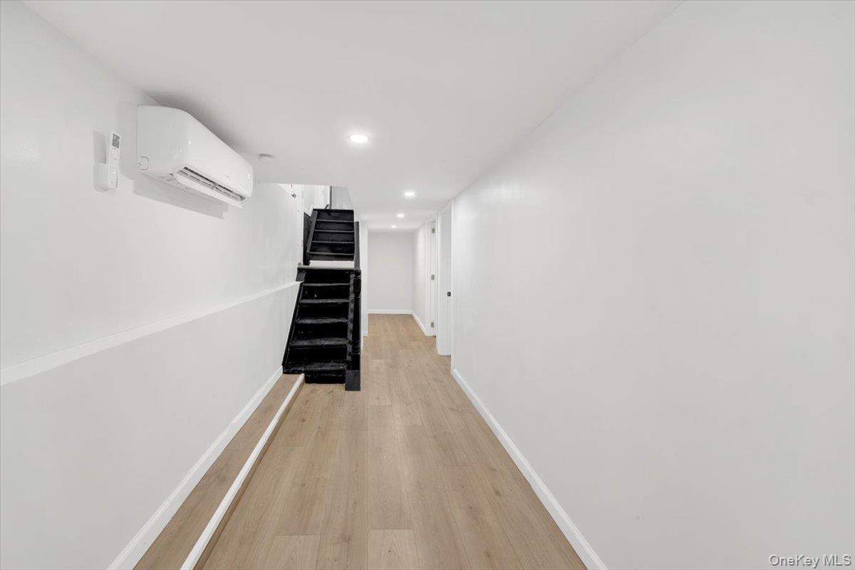 Single Family Penfield  Bronx, NY 10470, MLS-958169-19