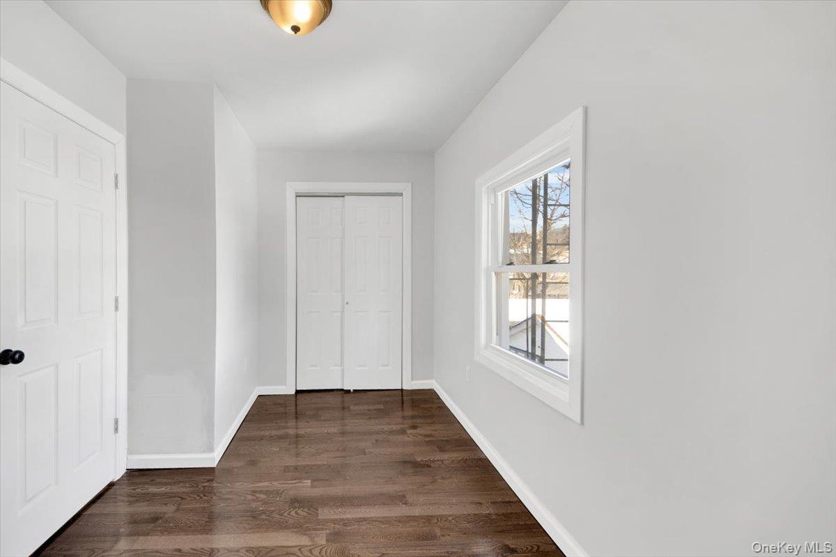 Single Family Penfield  Bronx, NY 10470, MLS-958169-39