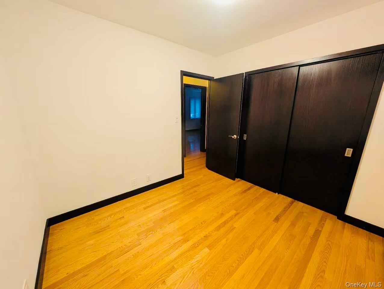 Single Family 213th  Queens, NY 11364, MLS-958183-6