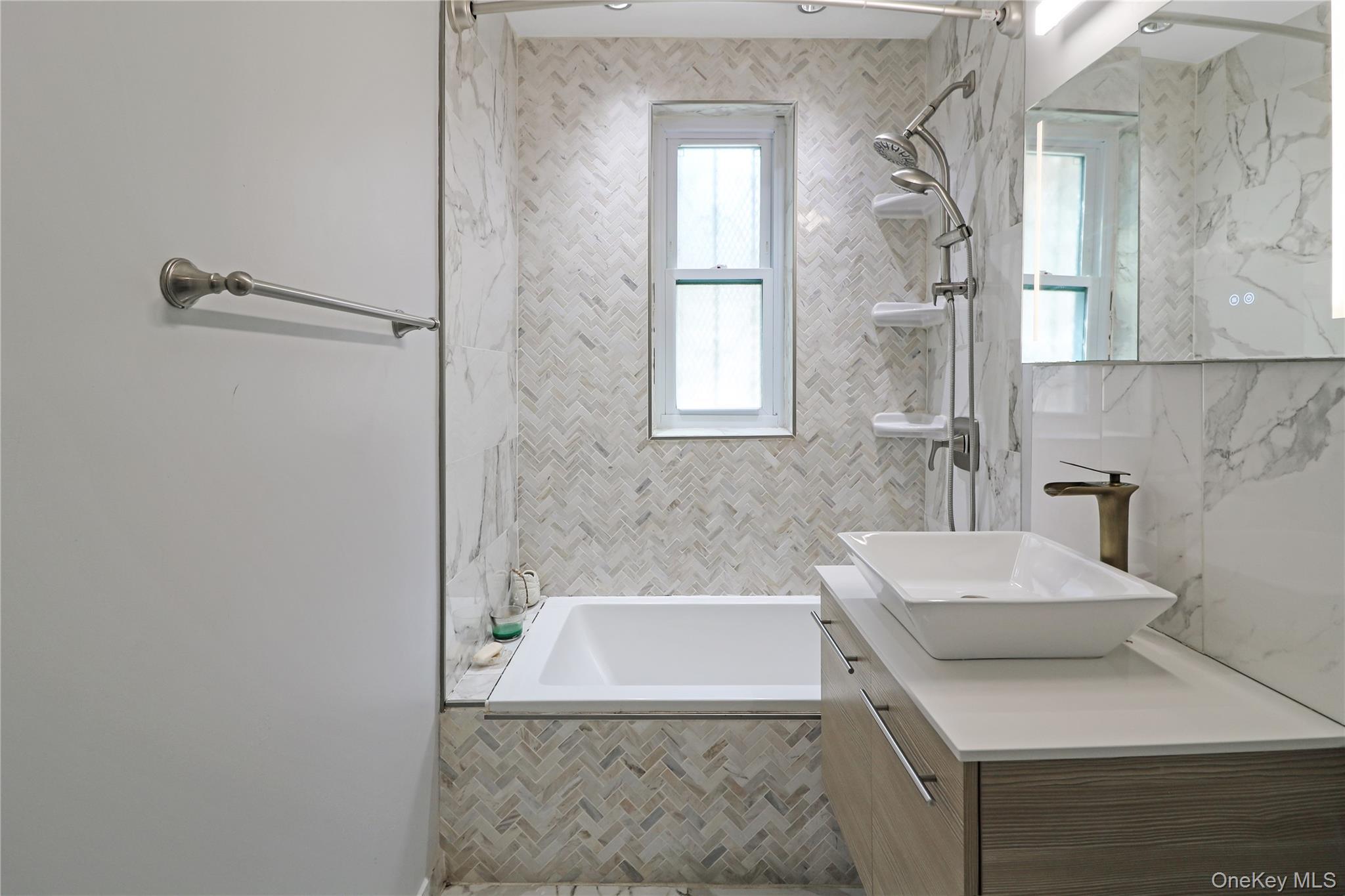 Coop Kingsbridge  Bronx, NY 10463, MLS-958201-17