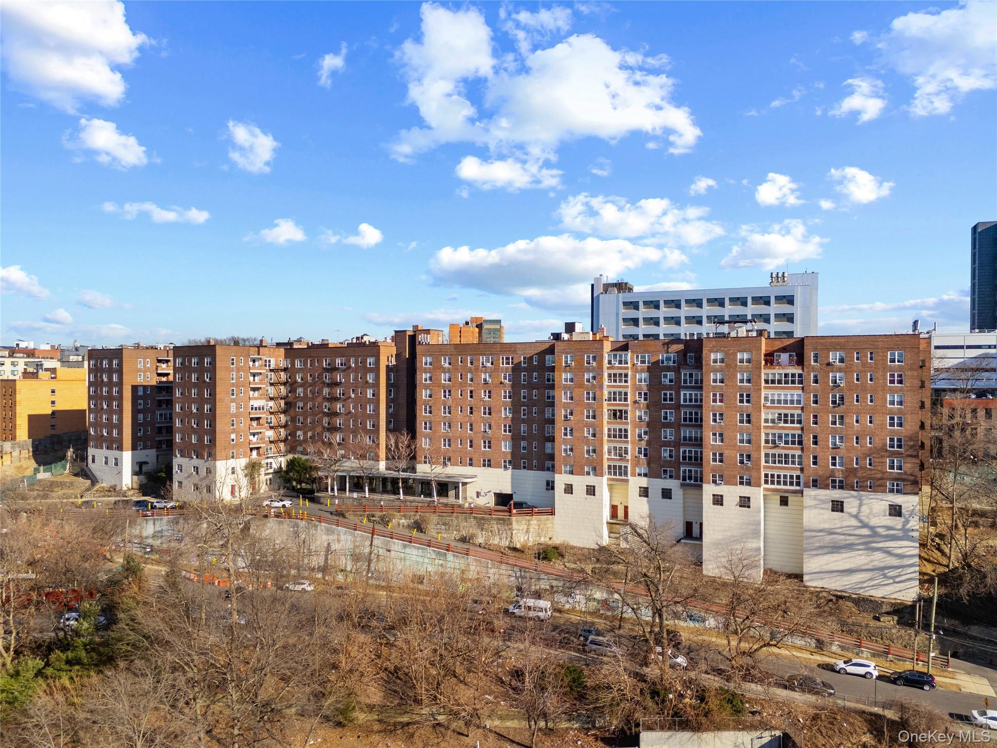 Coop Kingsbridge  Bronx, NY 10463, MLS-958201-25