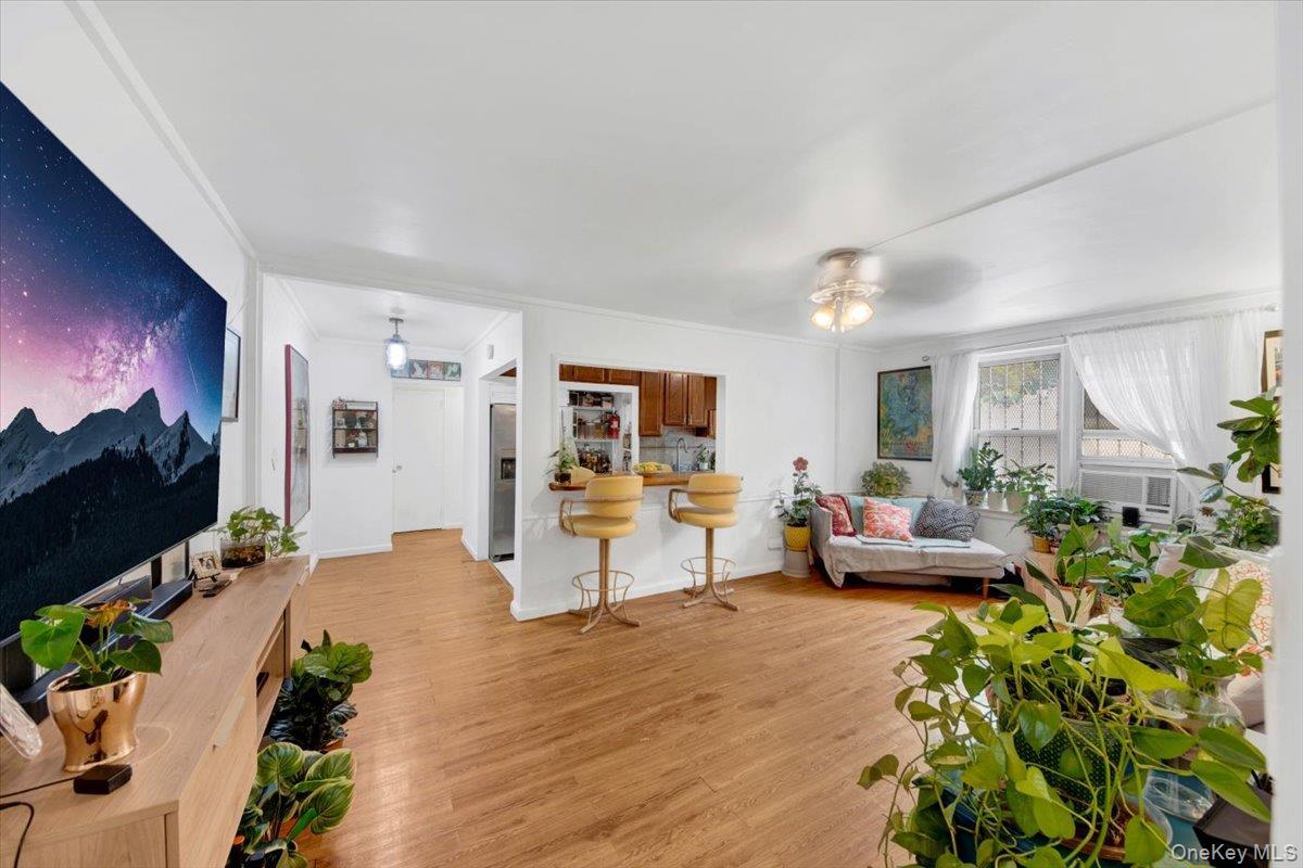 Coop Kingsbridge  Bronx, NY 10463, MLS-958201-3