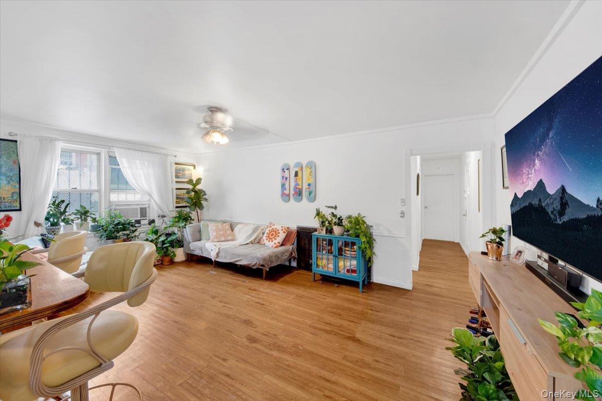 Coop Kingsbridge  Bronx, NY 10463, MLS-958201-5
