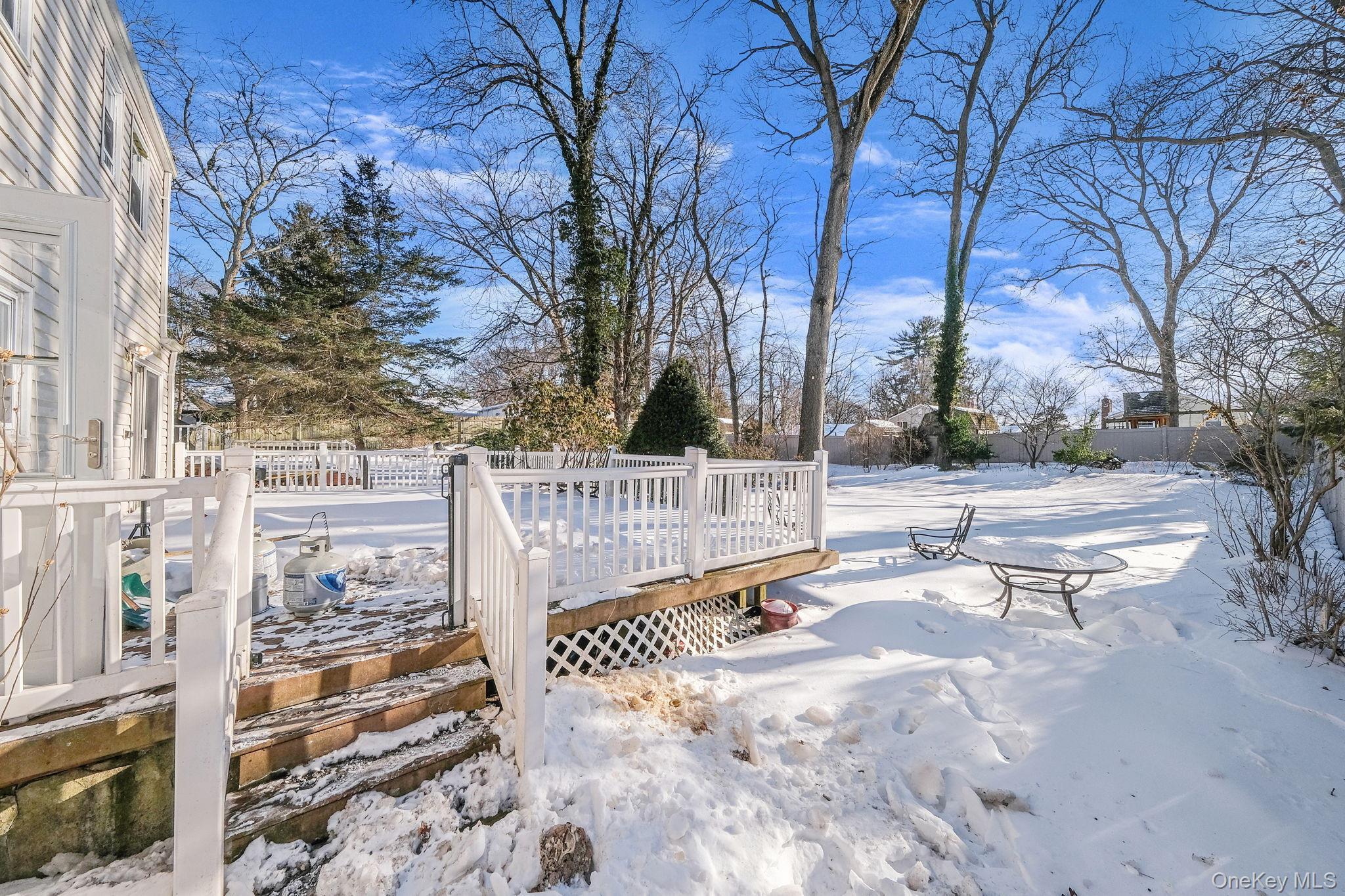 Single Family Valleywood  Suffolk County, NY 11746, MLS-958217-13