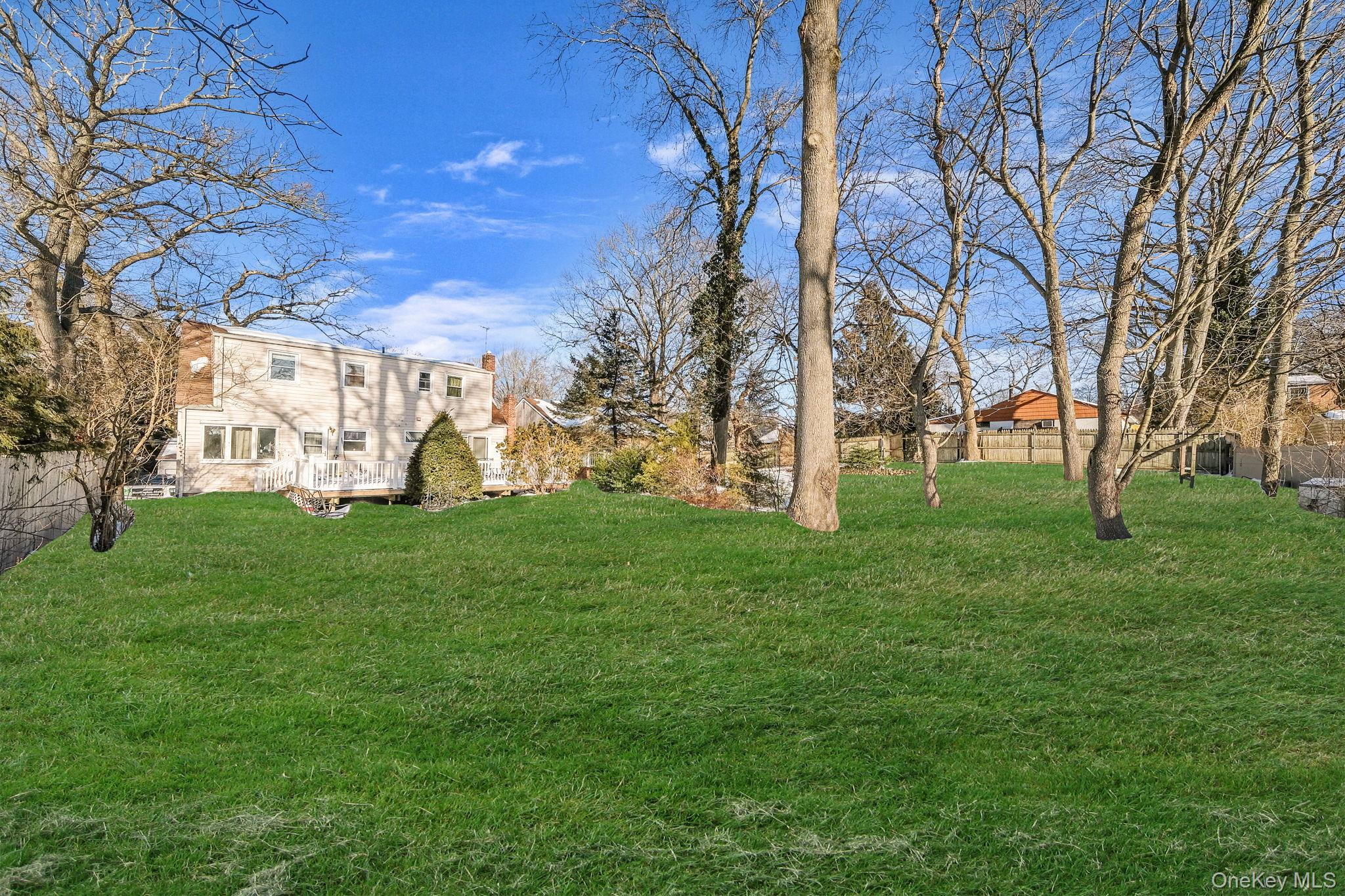 Single Family Valleywood  Suffolk County, NY 11746, MLS-958217-7