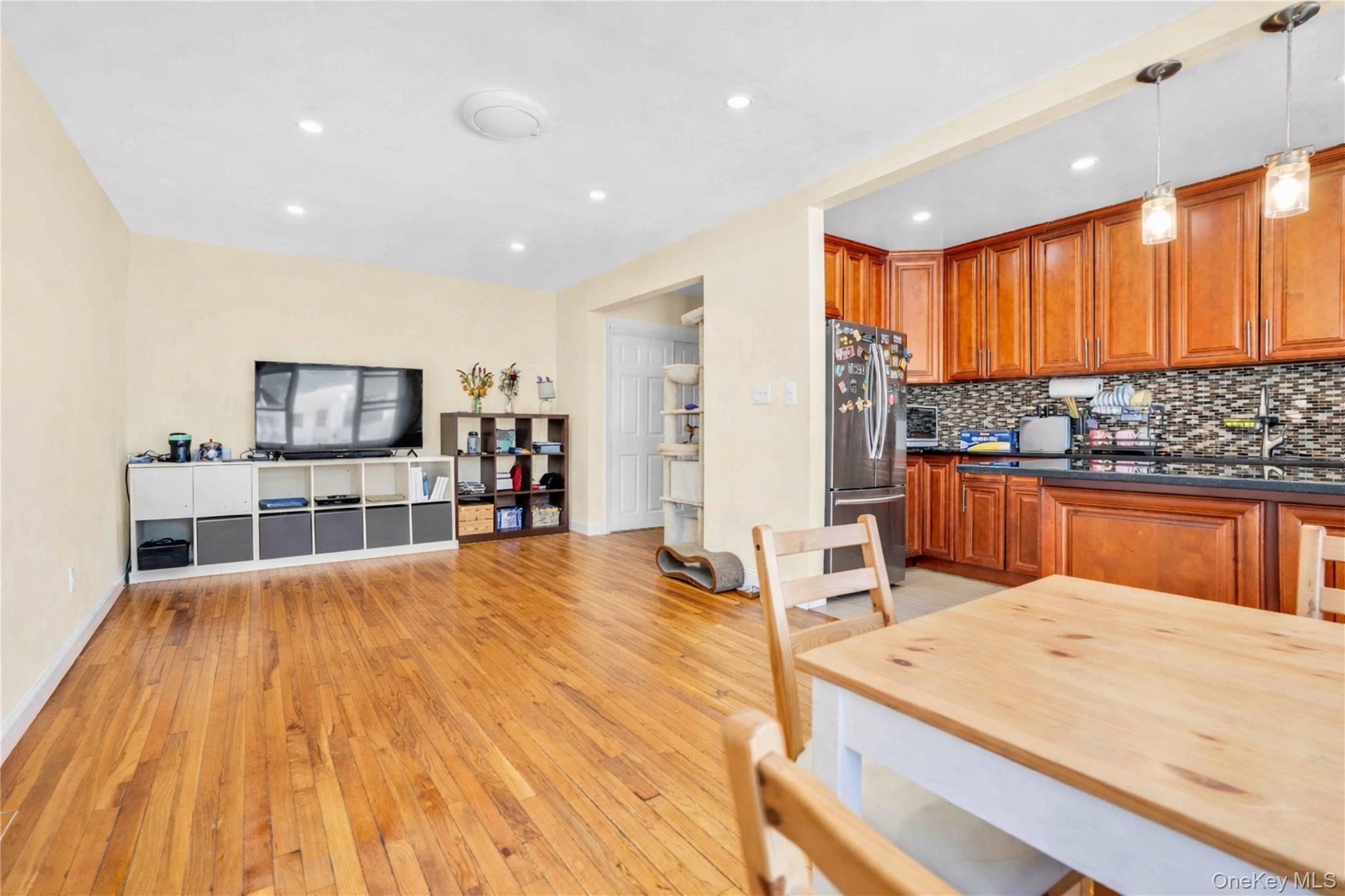 Coop Jewel  Queens, NY 11367, MLS-958222-17