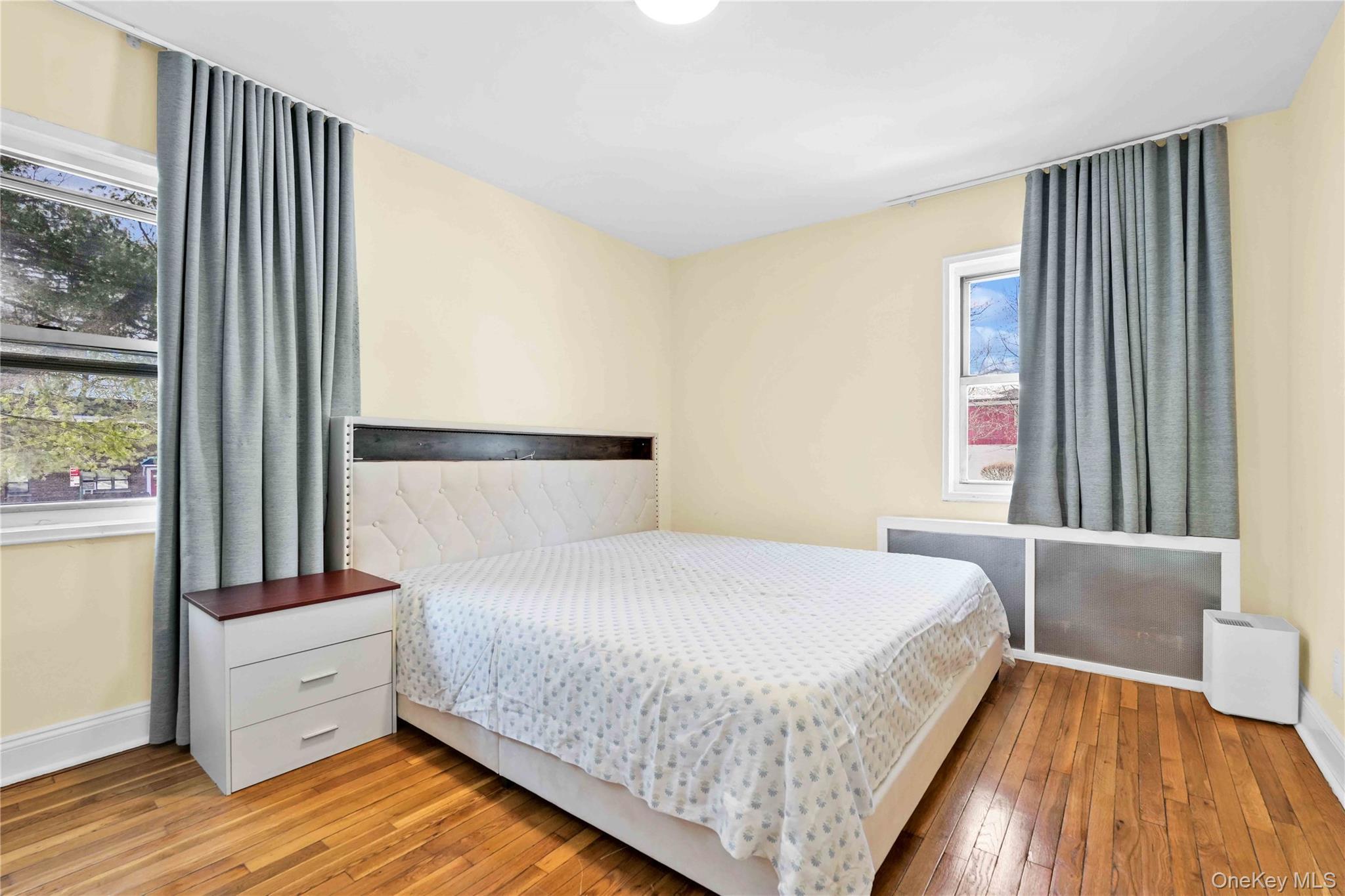 Coop Jewel  Queens, NY 11367, MLS-958222-9