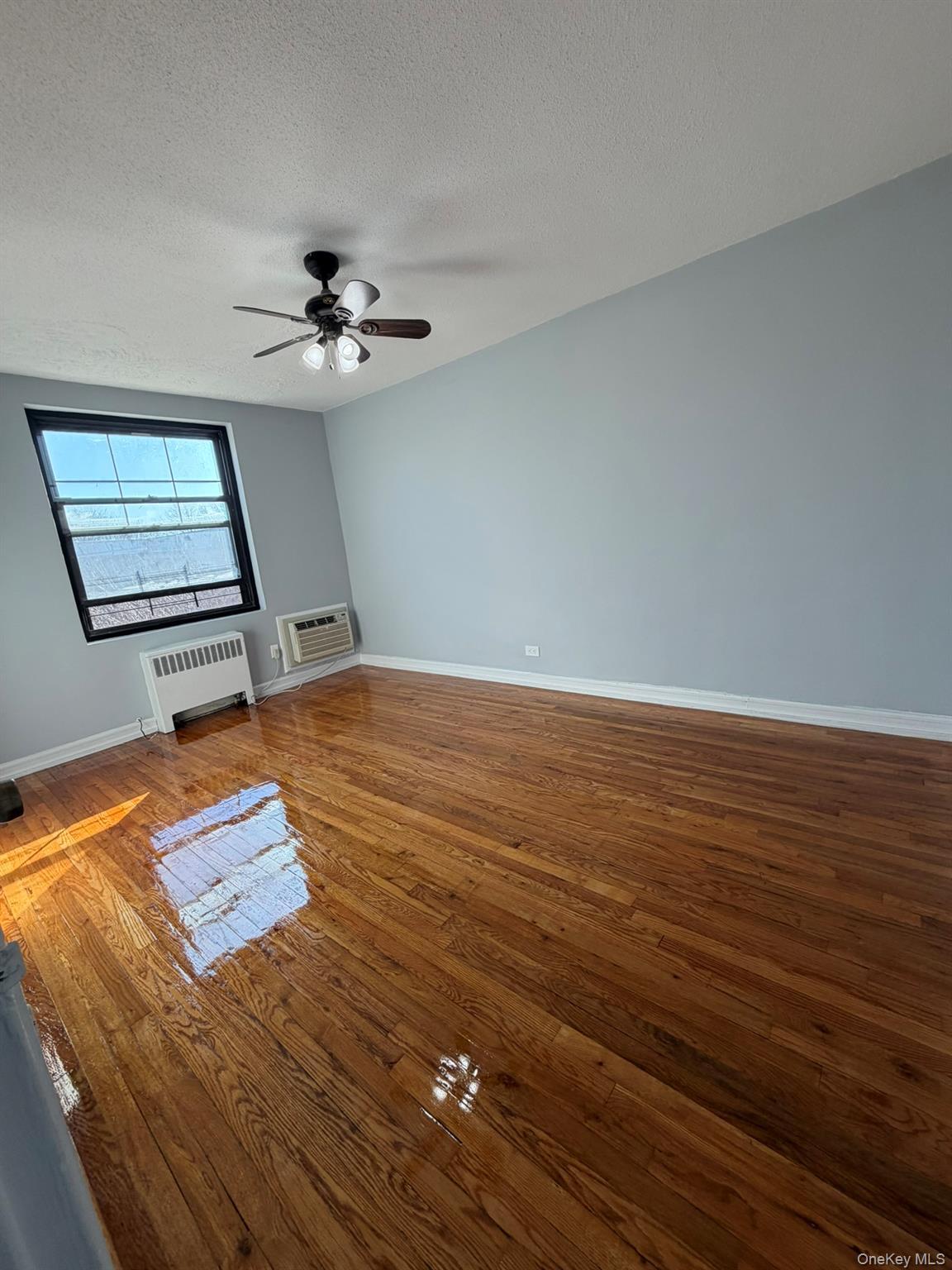 Condo B  Queens, NY 11367, MLS-958250-7