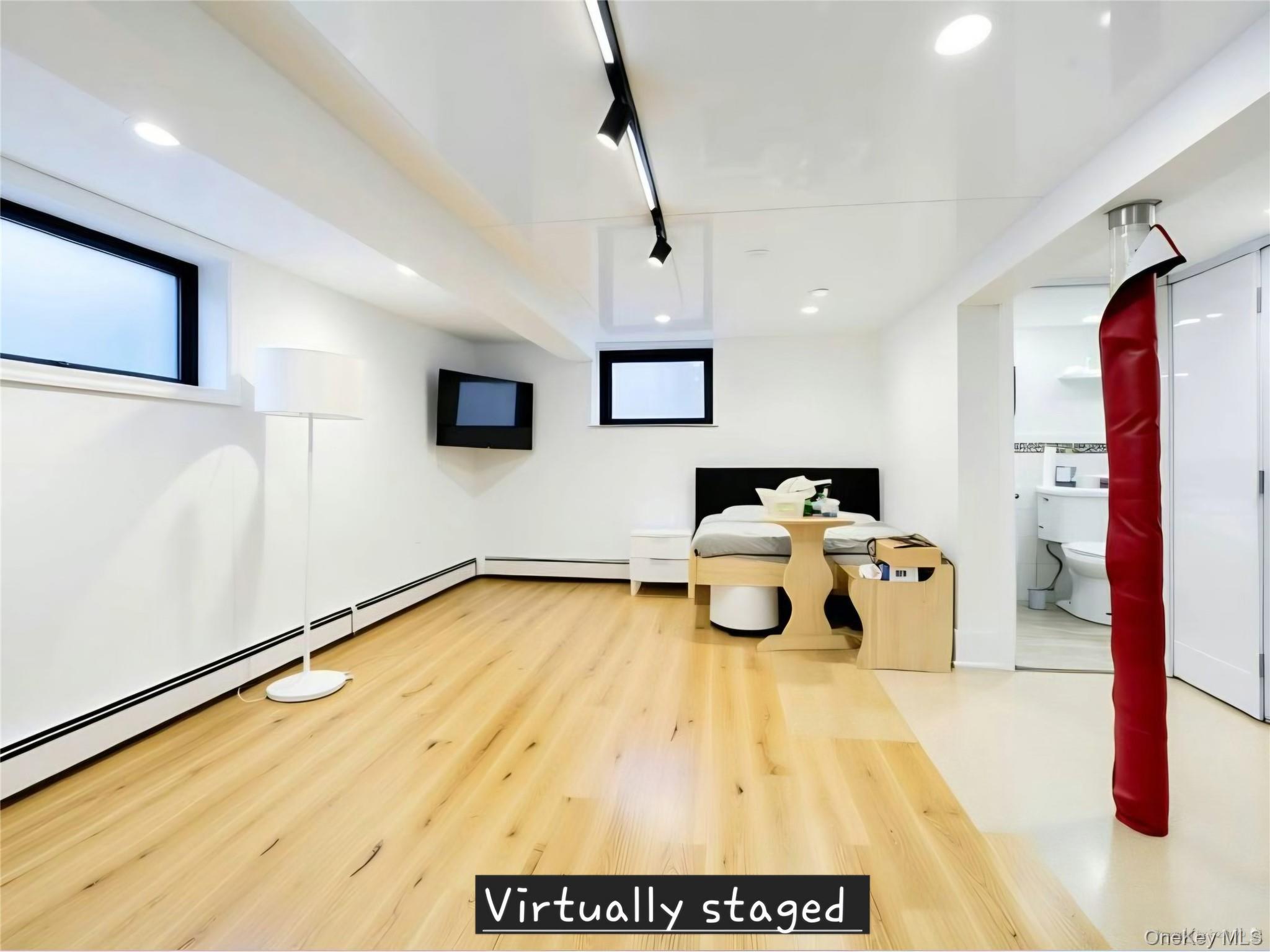 Single Family 168th  Queens, NY 11358, MLS-958266-41