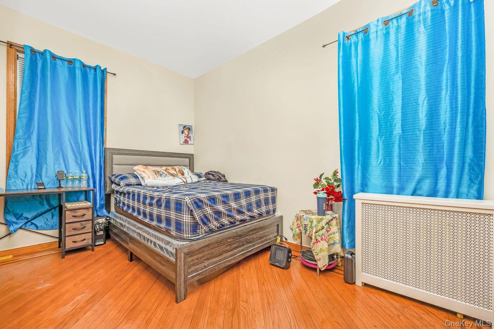 Single Family 159th Queens, NY 11358, MLS-958268-11