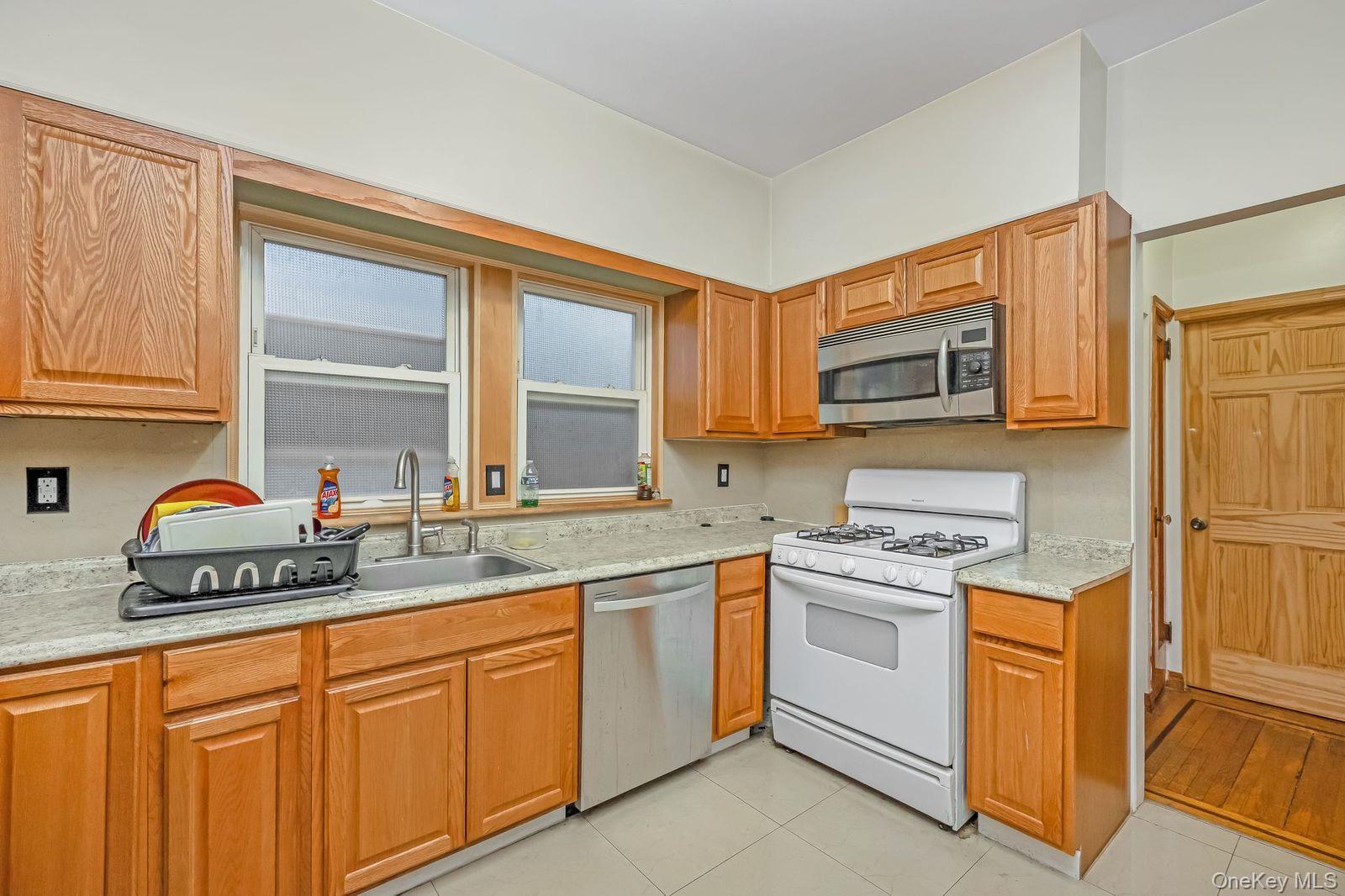 Single Family 159th Queens, NY 11358, MLS-958268-19