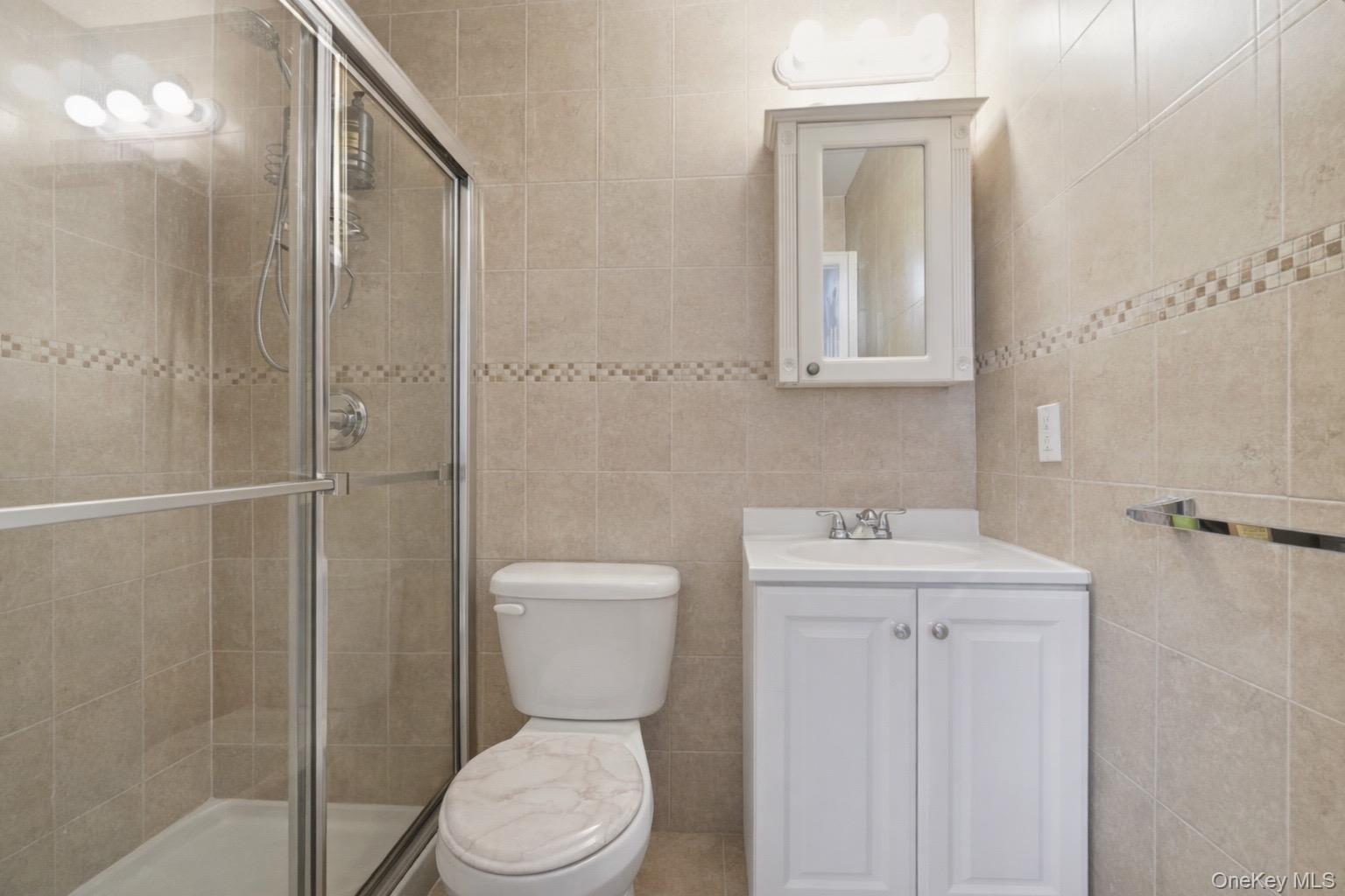 Single Family 78th  Queens, NY 11385, MLS-958361-16