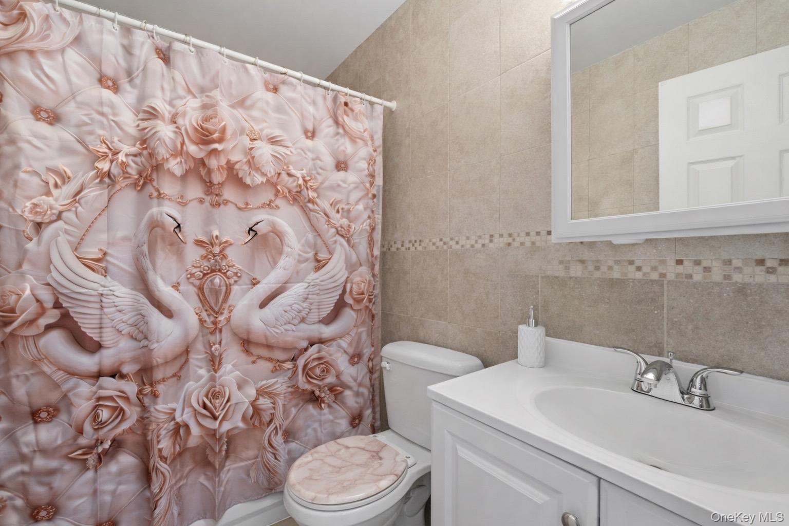 Single Family 78th  Queens, NY 11385, MLS-958361-17